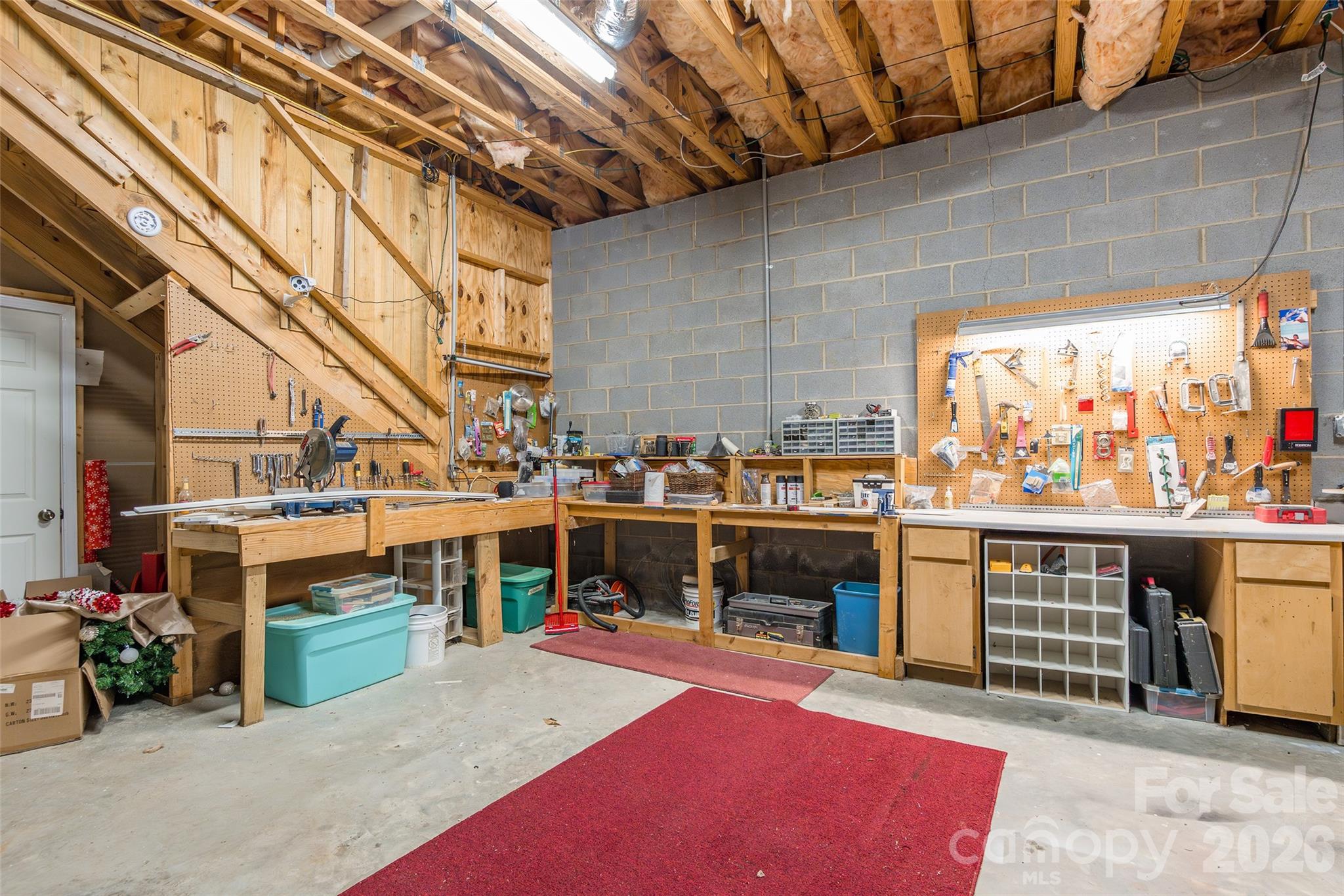 880 Columbia Road — Chester