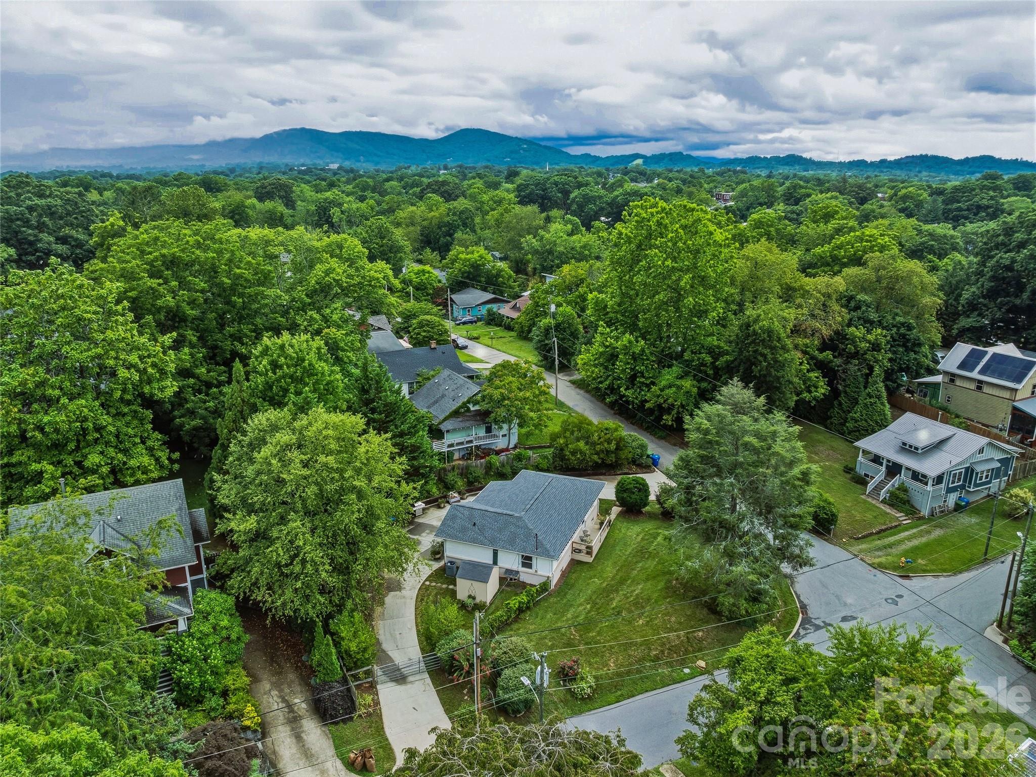 57 Langwell Avenue — Asheville