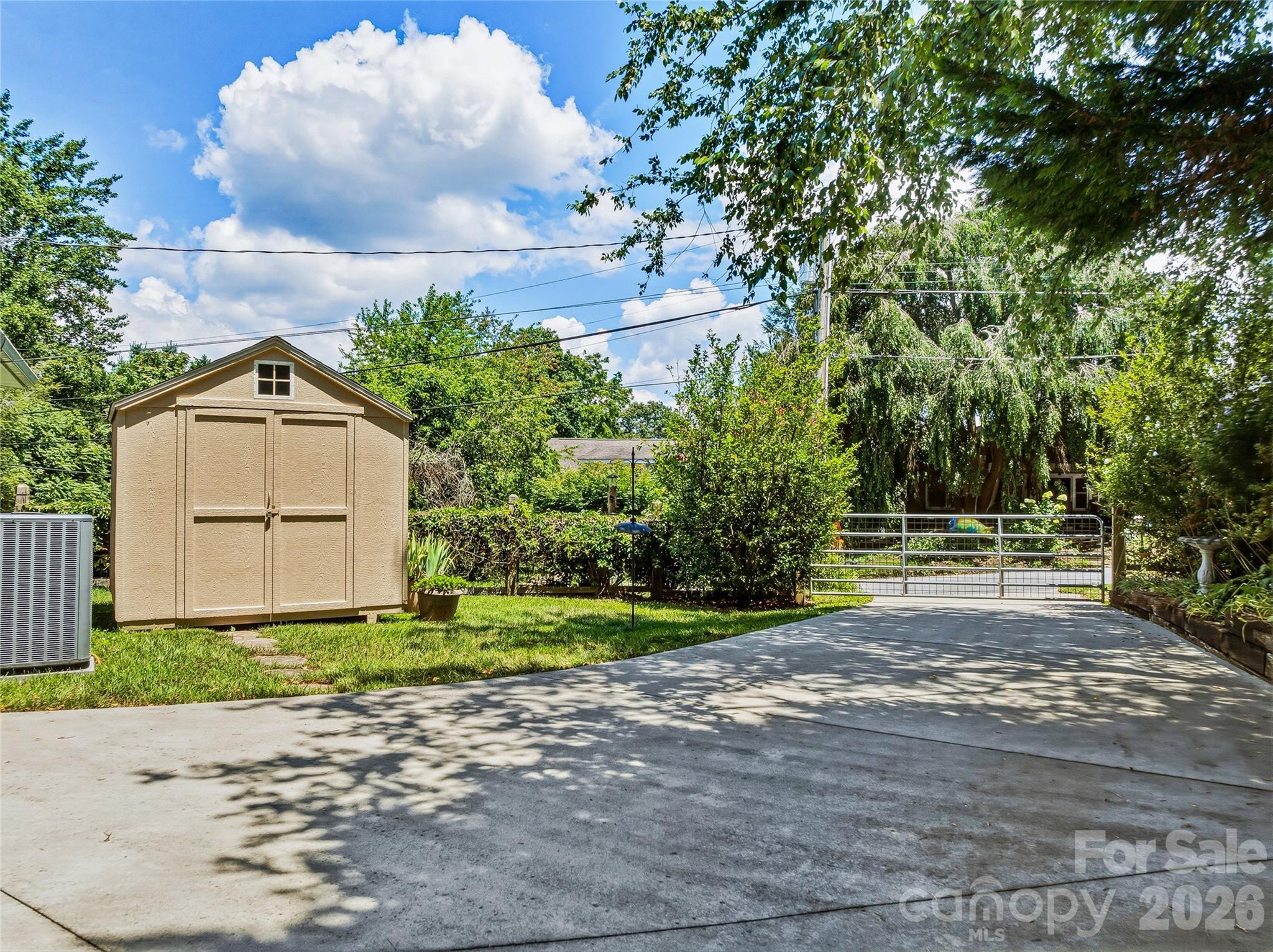 57 Langwell Avenue — Asheville