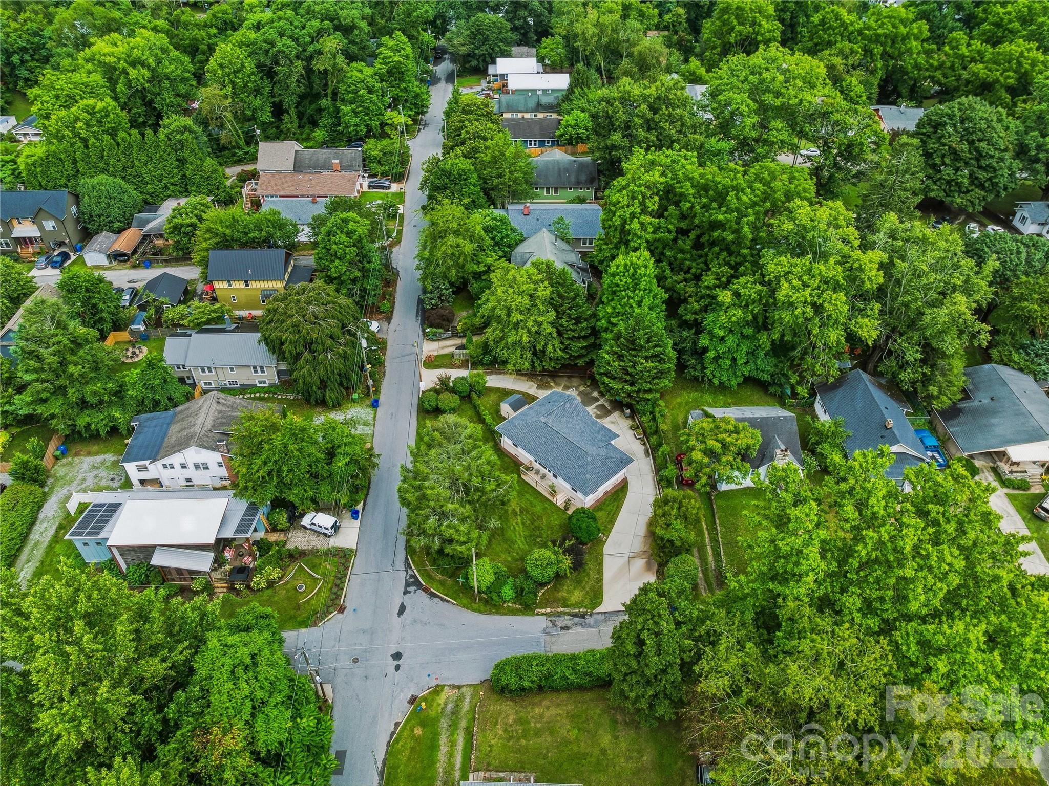 57 Langwell Avenue — Asheville
