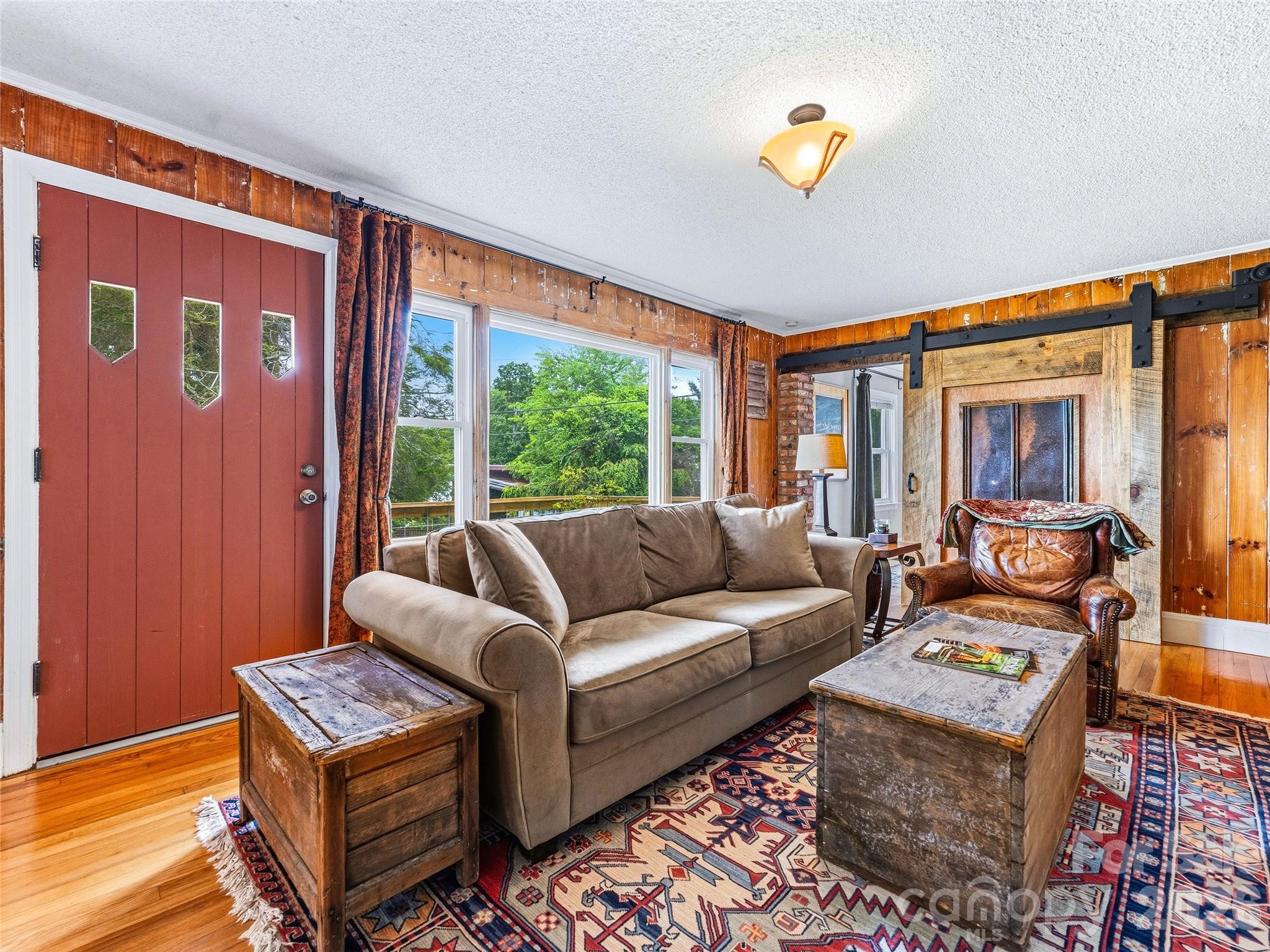 57 Langwell Avenue — Asheville