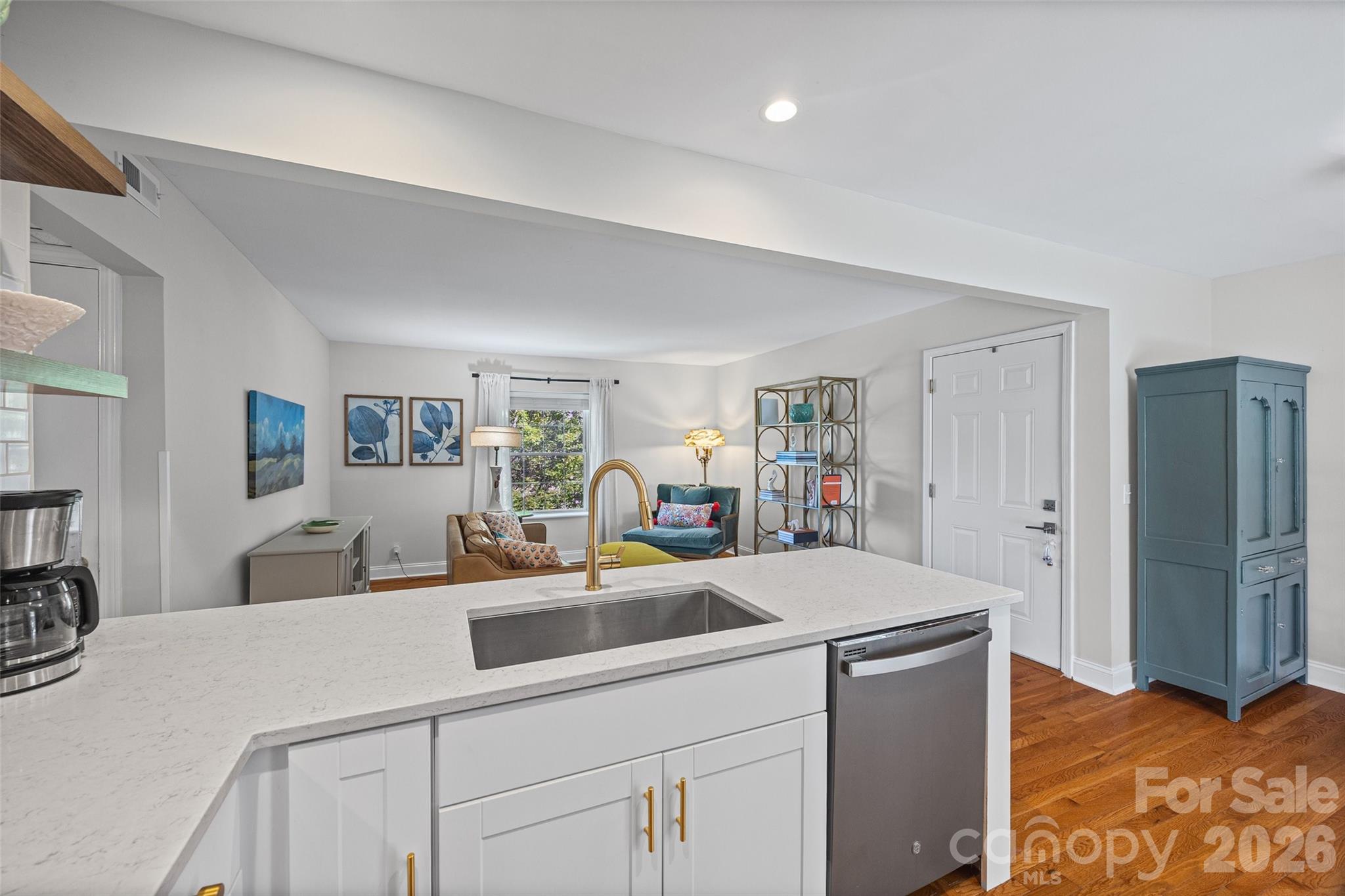 2600 Park Road #C — Charlotte