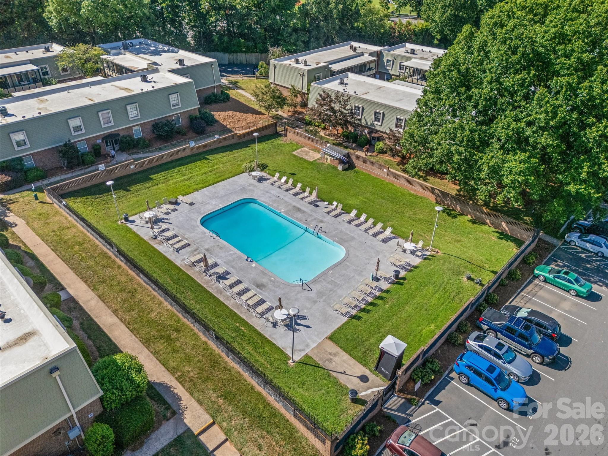 2600 Park Road #C — Charlotte