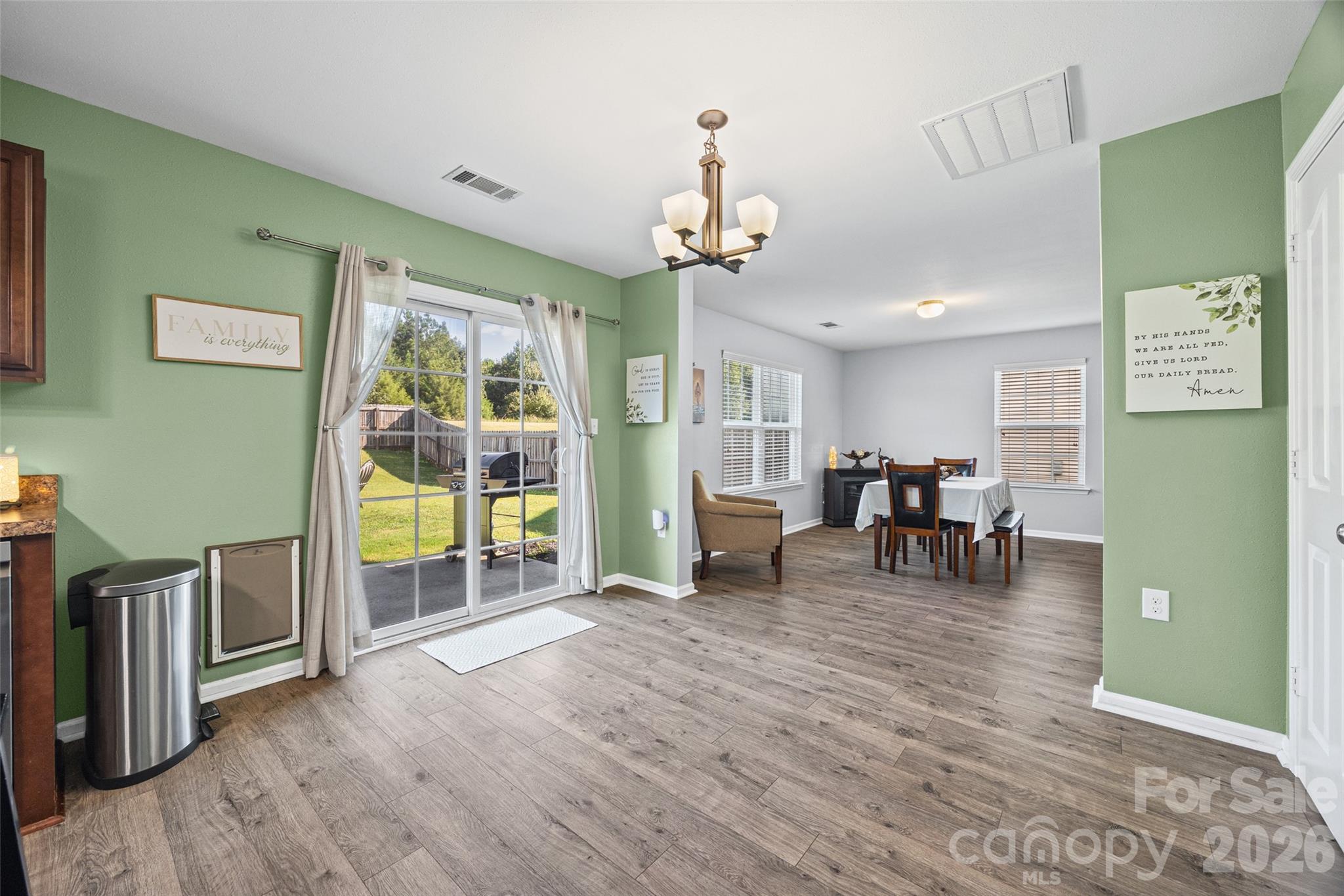 1772 Eastway Drive — Dallas