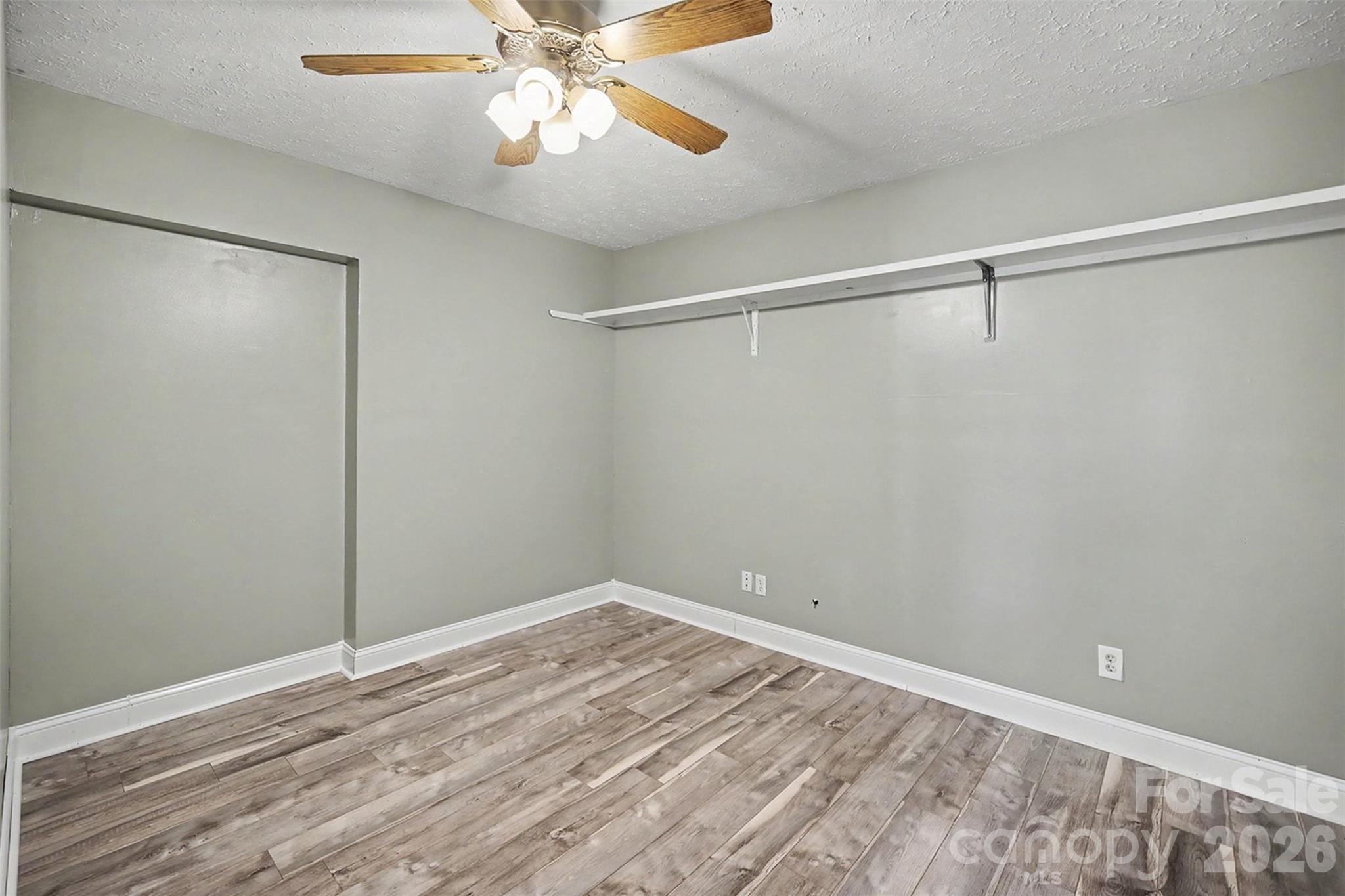 202 W Debby Drive — Shelby