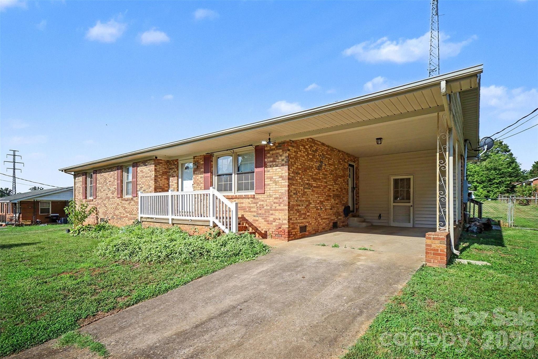 202 W Debby Drive — Shelby