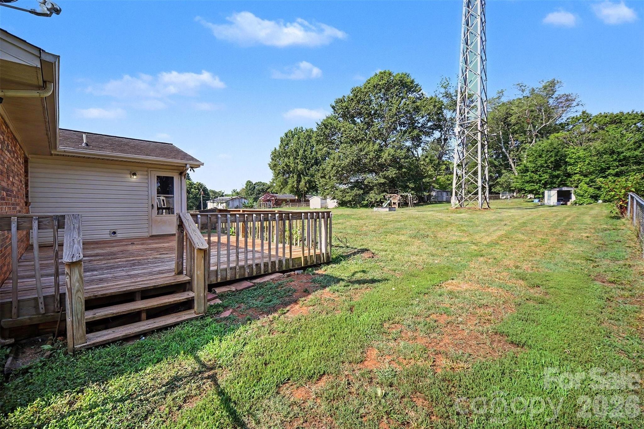 202 W Debby Drive — Shelby