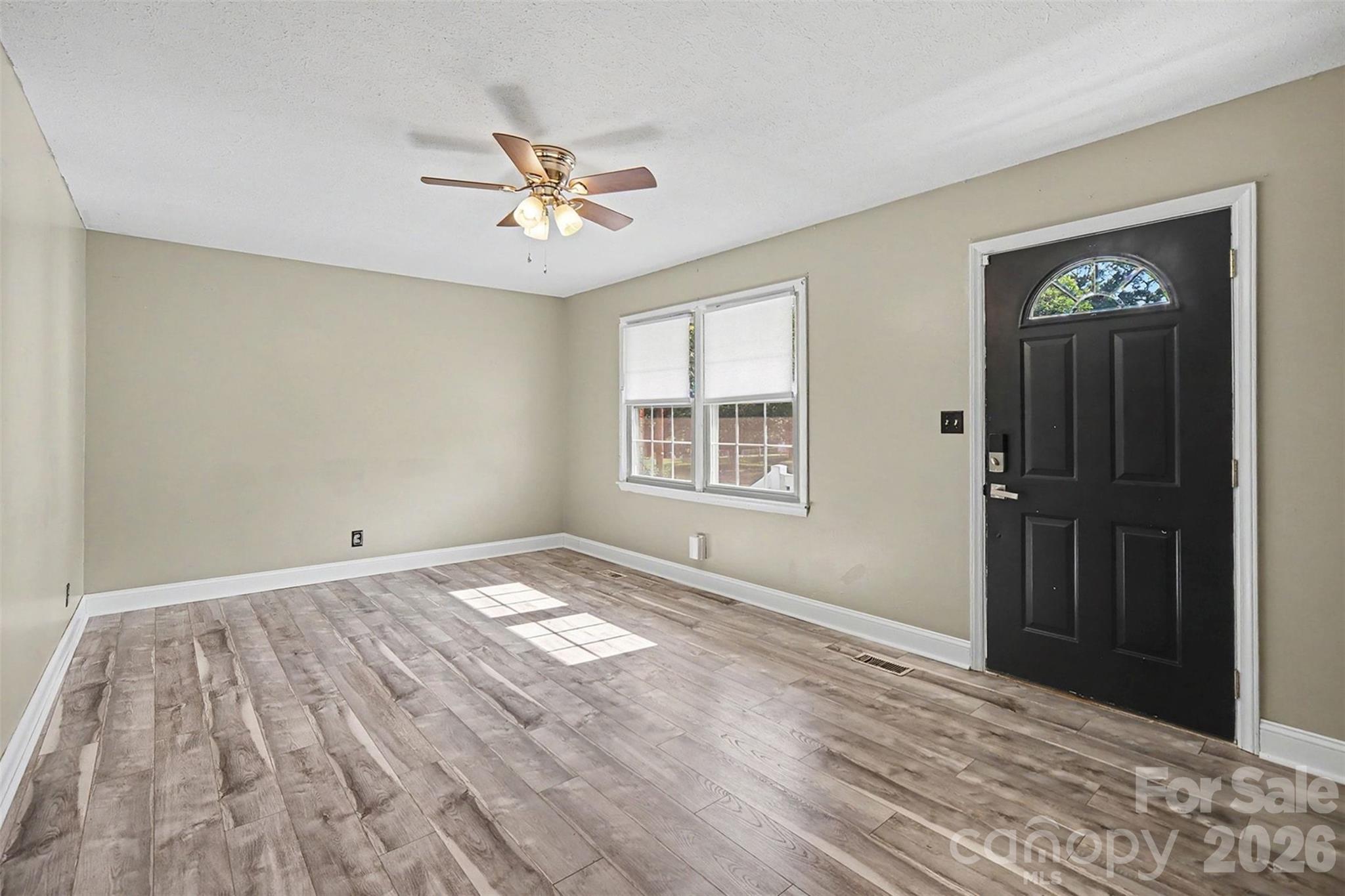 202 W Debby Drive — Shelby