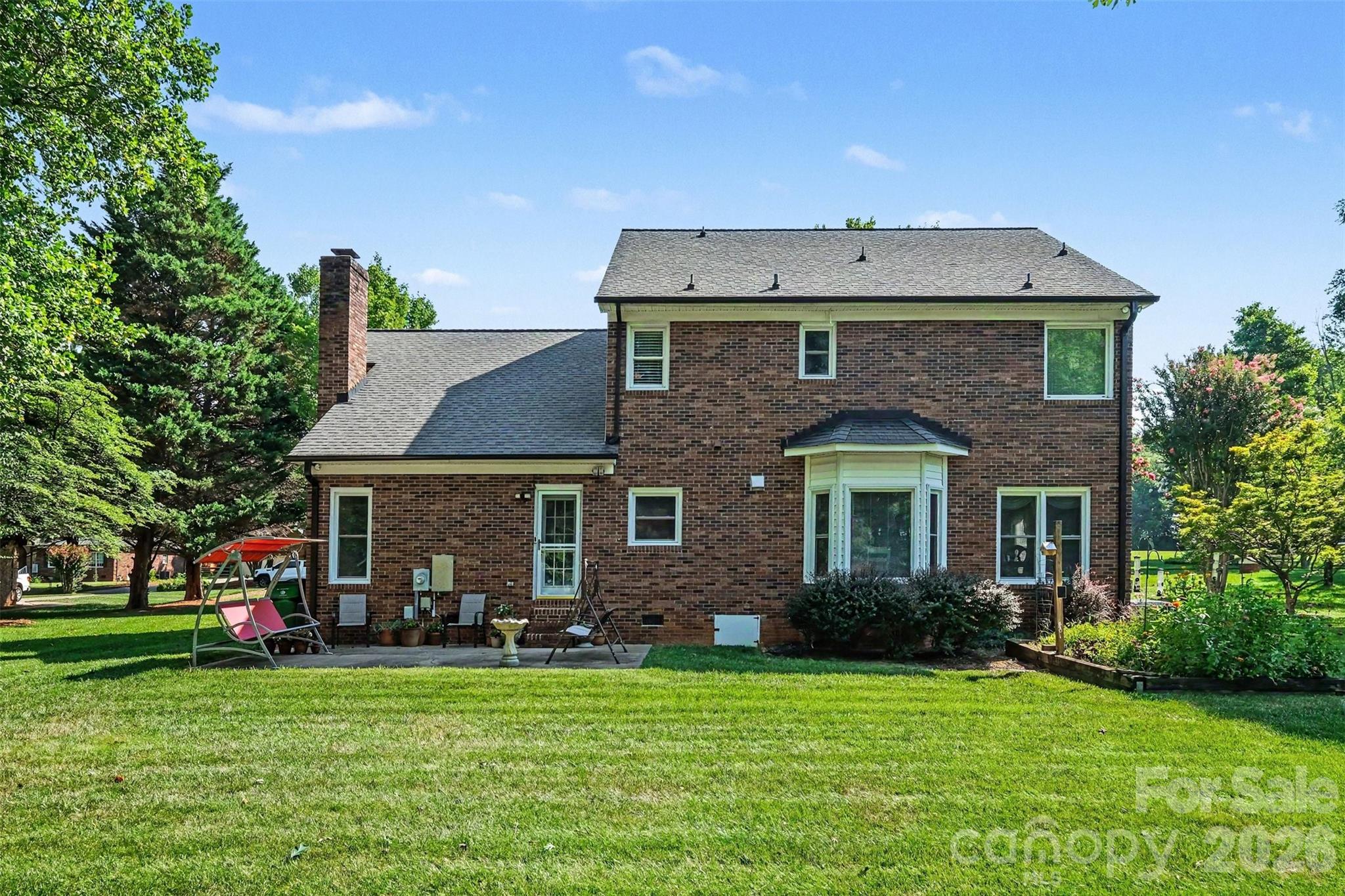 10010 Drawbridge Drive — Charlotte