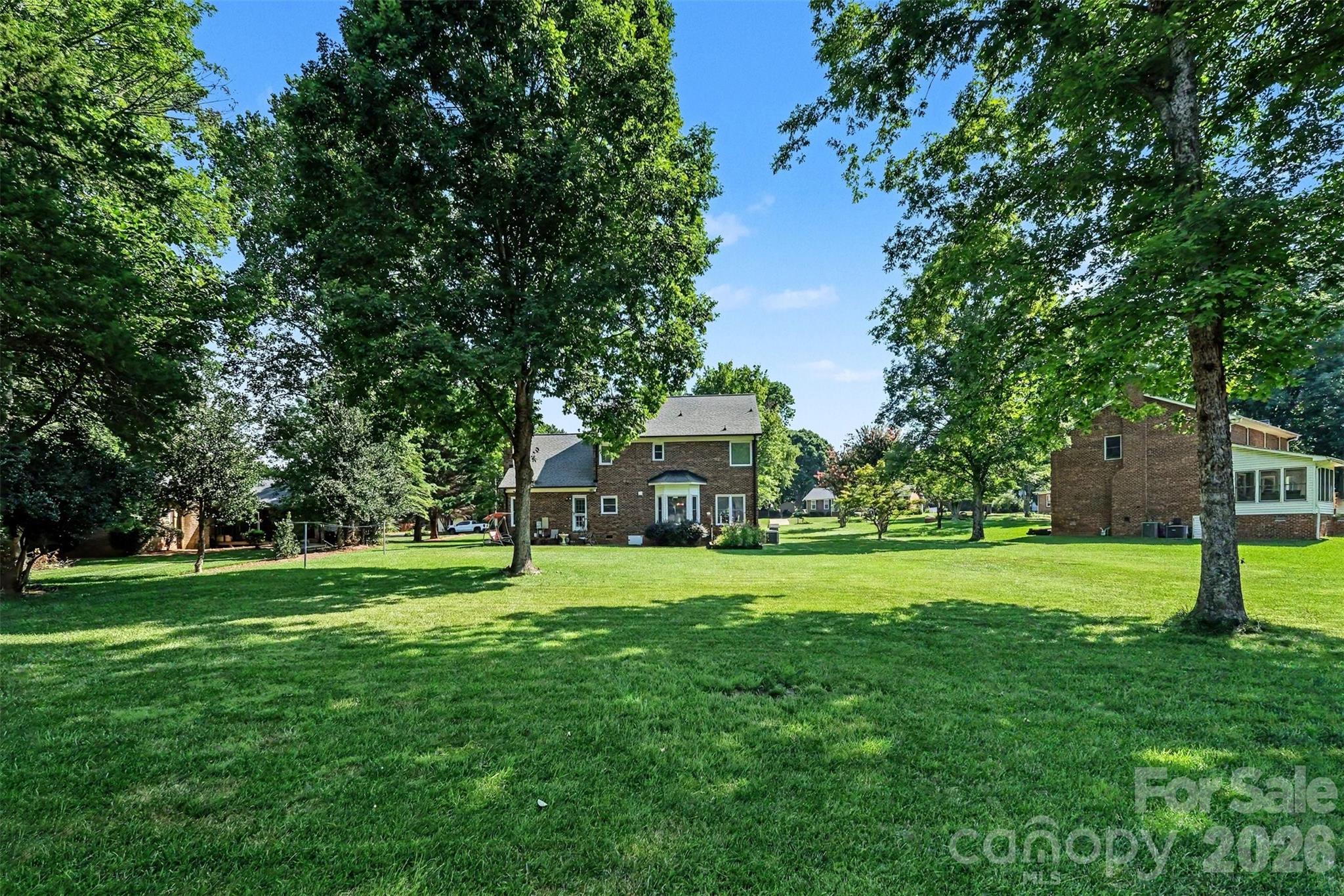 10010 Drawbridge Drive — Charlotte