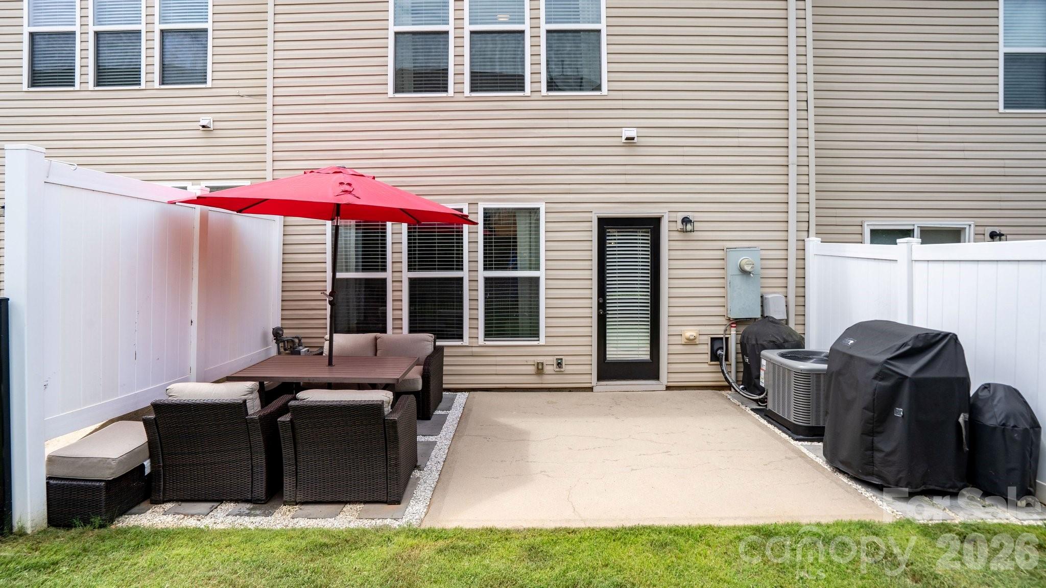 2429 Diplomat Lane — Charlotte