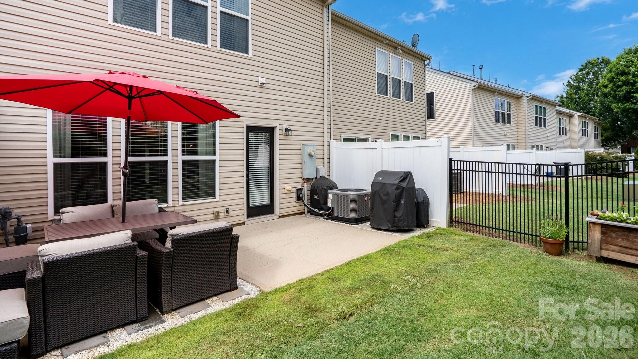 2429 Diplomat Lane — Charlotte