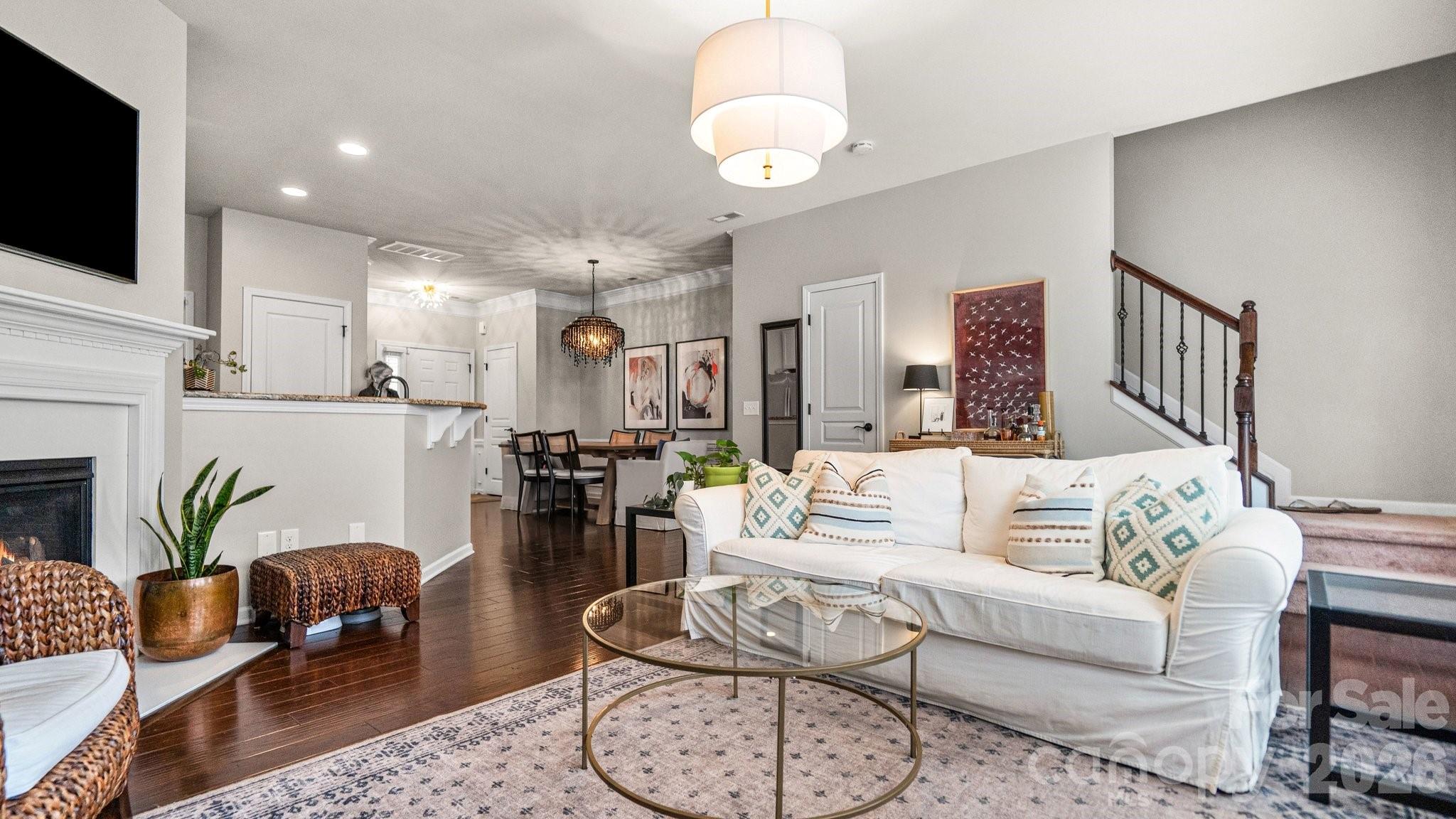 2429 Diplomat Lane — Charlotte