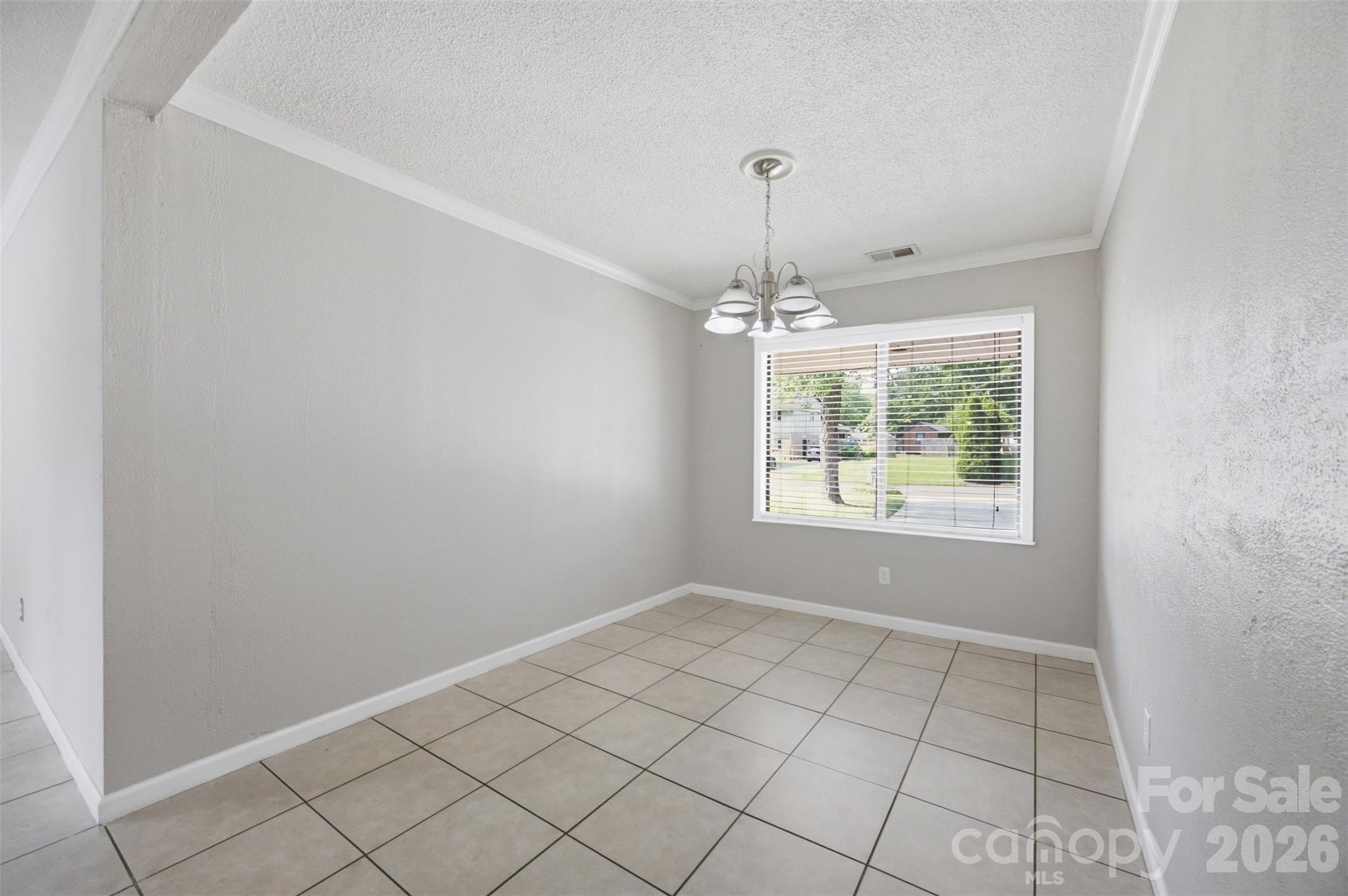416 King John Circle — Gastonia