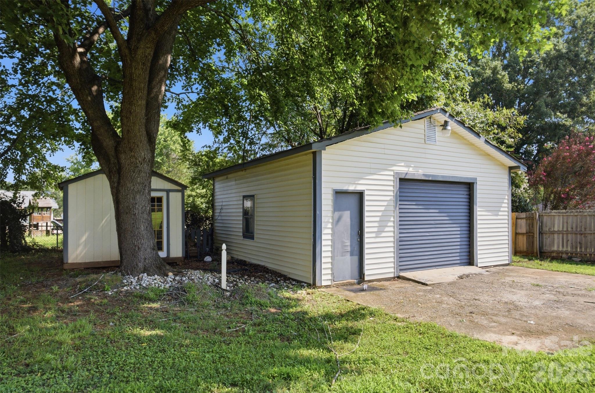 416 King John Circle — Gastonia