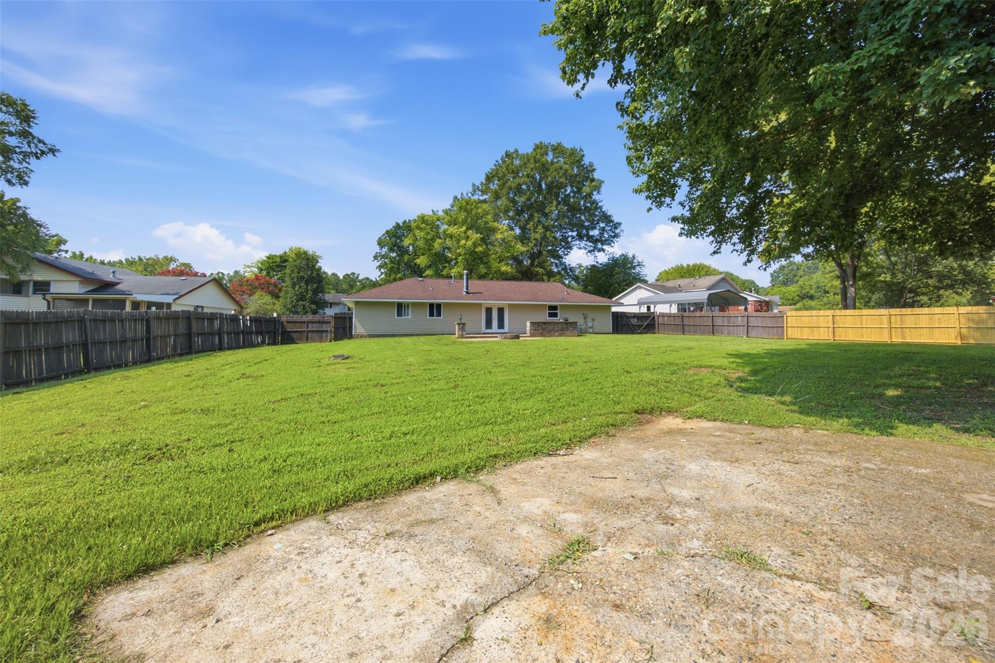 416 King John Circle — Gastonia