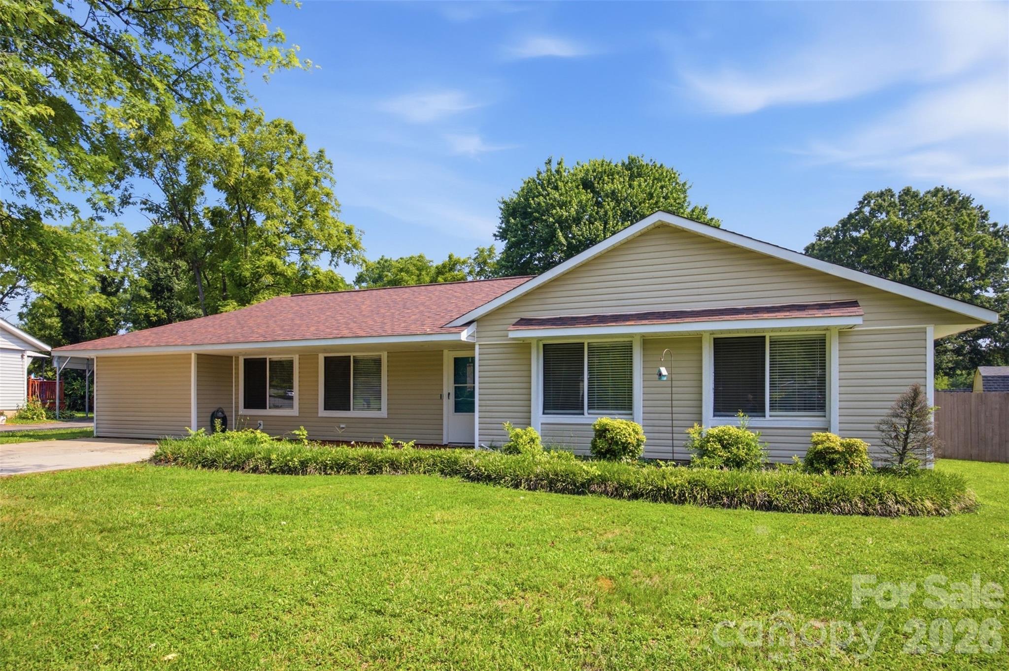 416 King John Circle — Gastonia