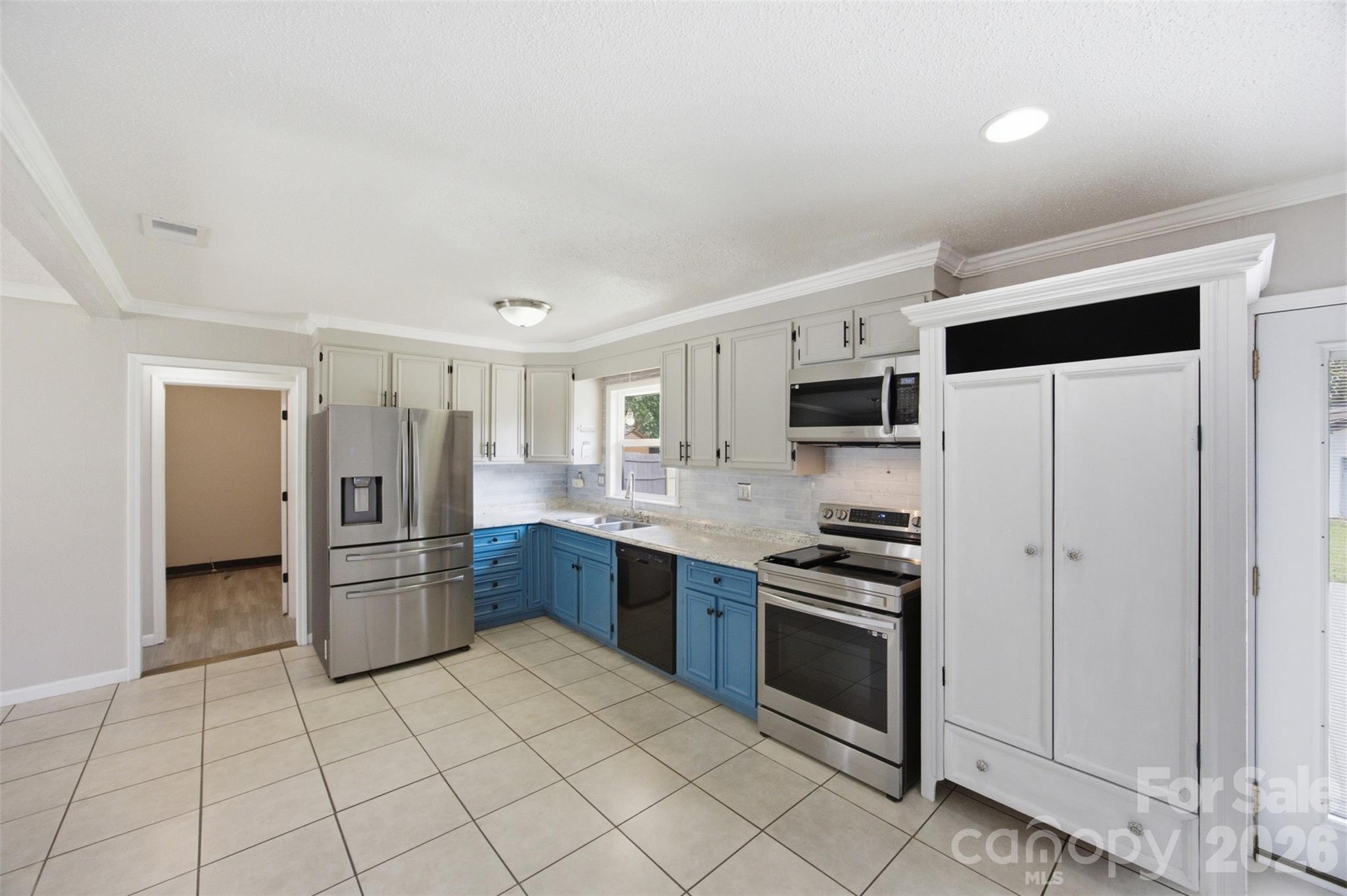 416 King John Circle — Gastonia