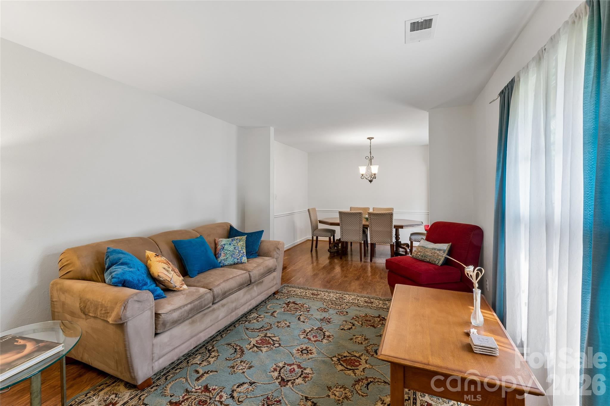 4737 Autumn Leaf Lane — Charlotte