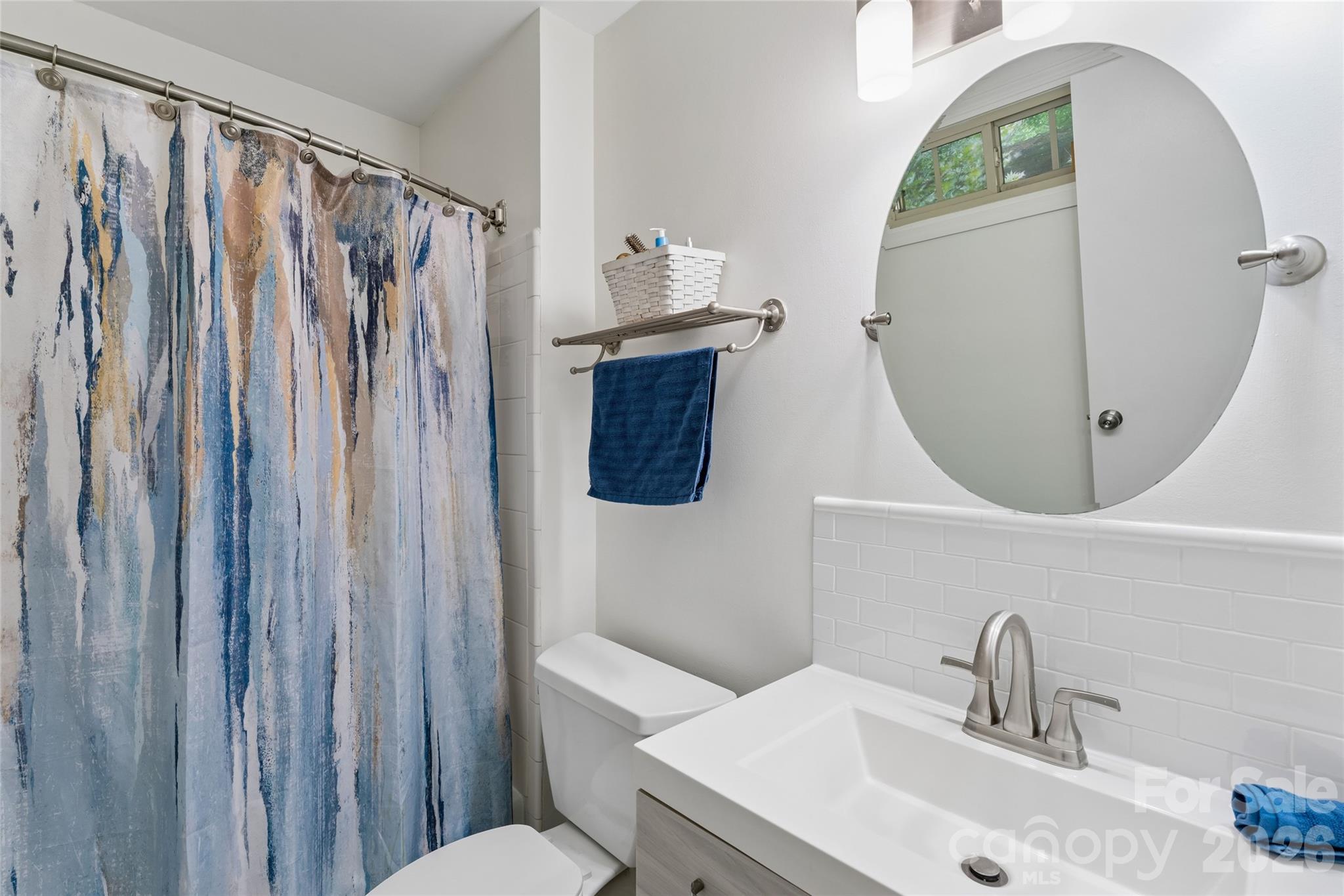 4737 Autumn Leaf Lane — Charlotte