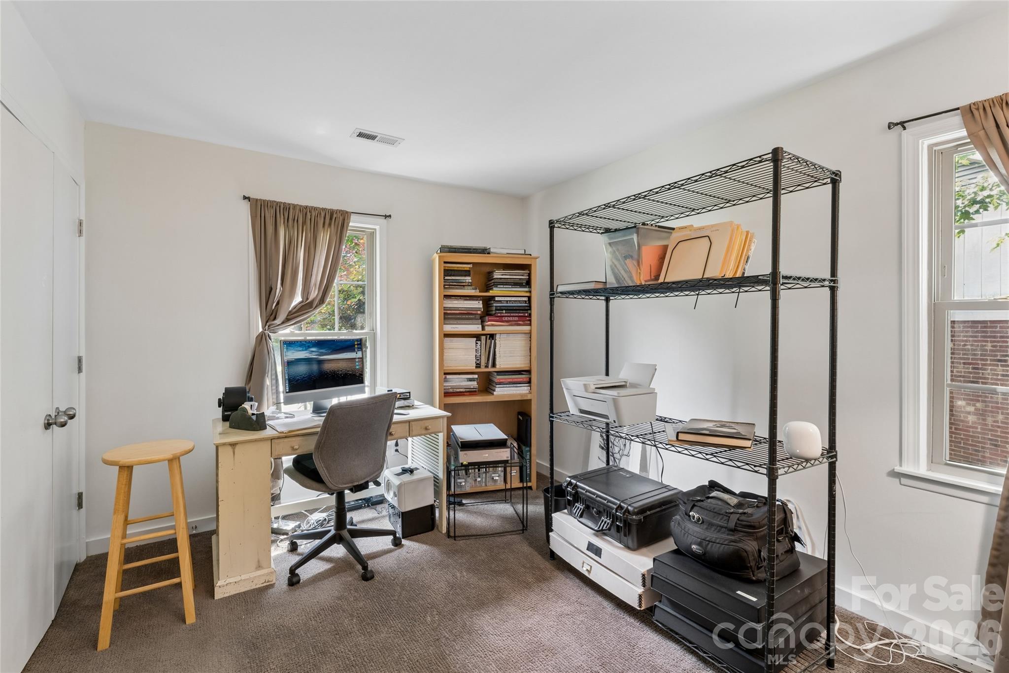 4737 Autumn Leaf Lane — Charlotte