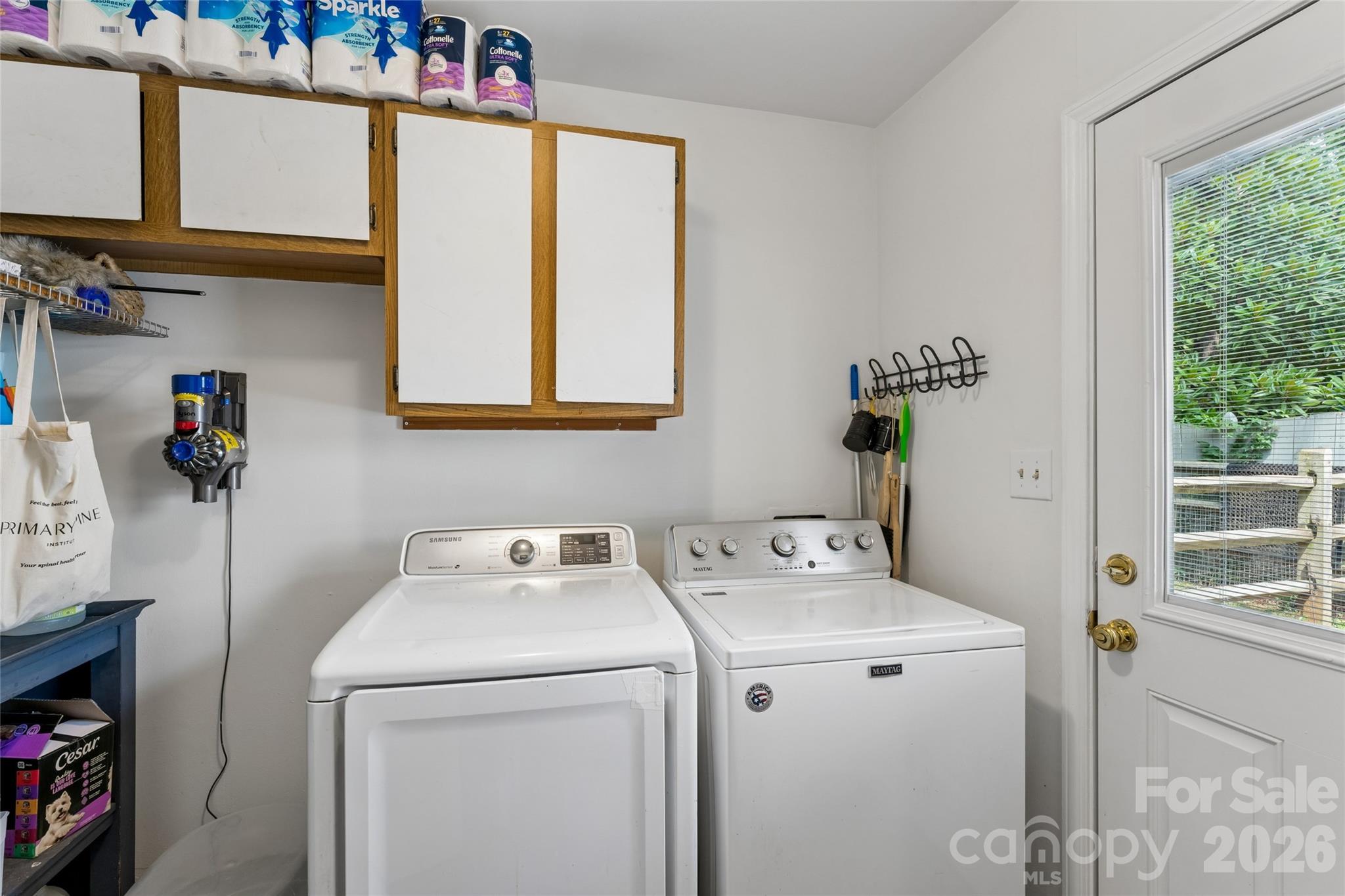 4737 Autumn Leaf Lane — Charlotte