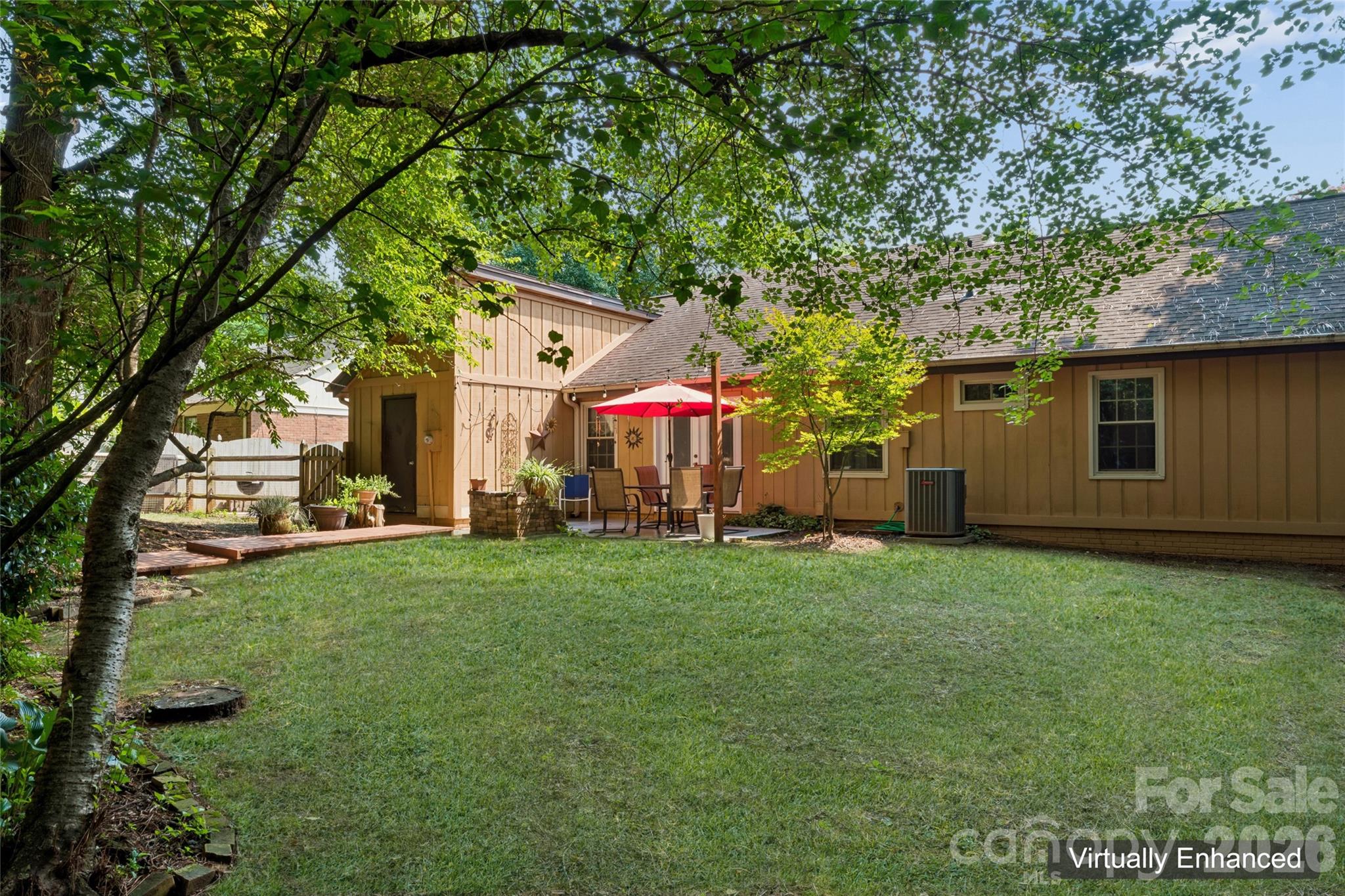 4737 Autumn Leaf Lane — Charlotte