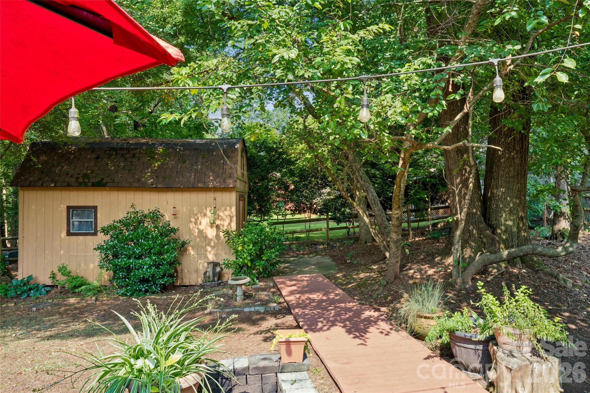 4737 Autumn Leaf Lane — Charlotte