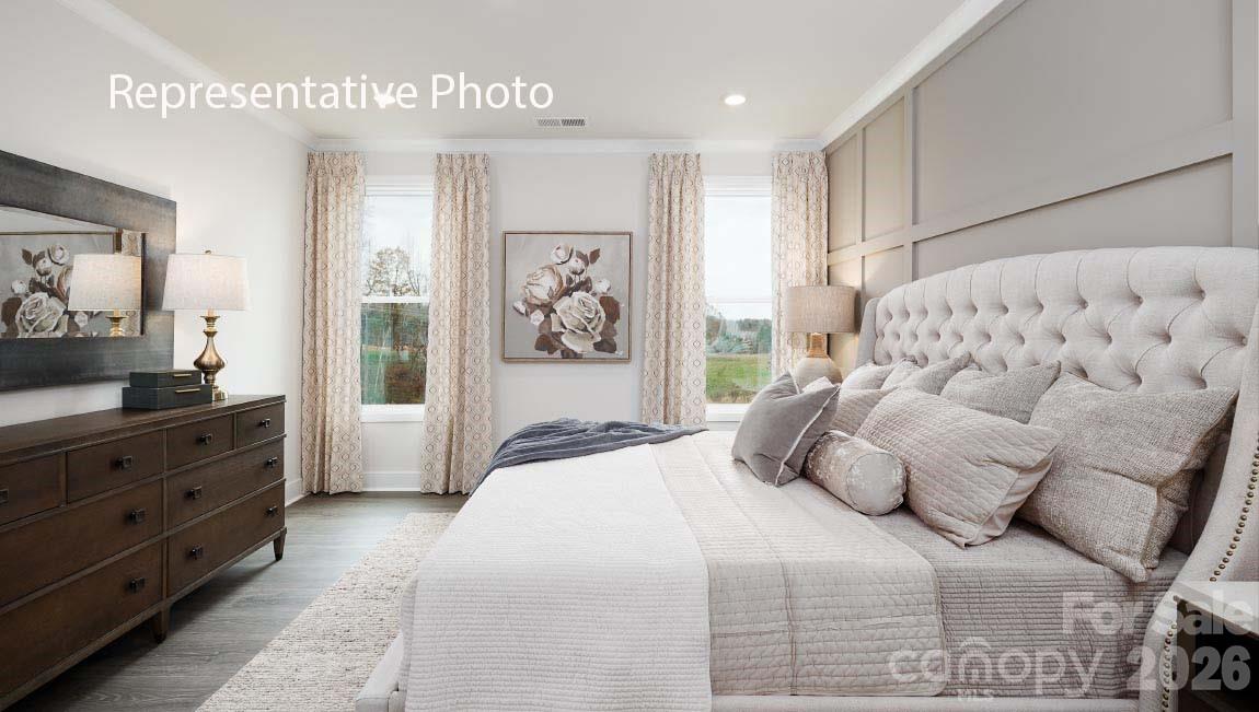 3269 Oberon Street — York