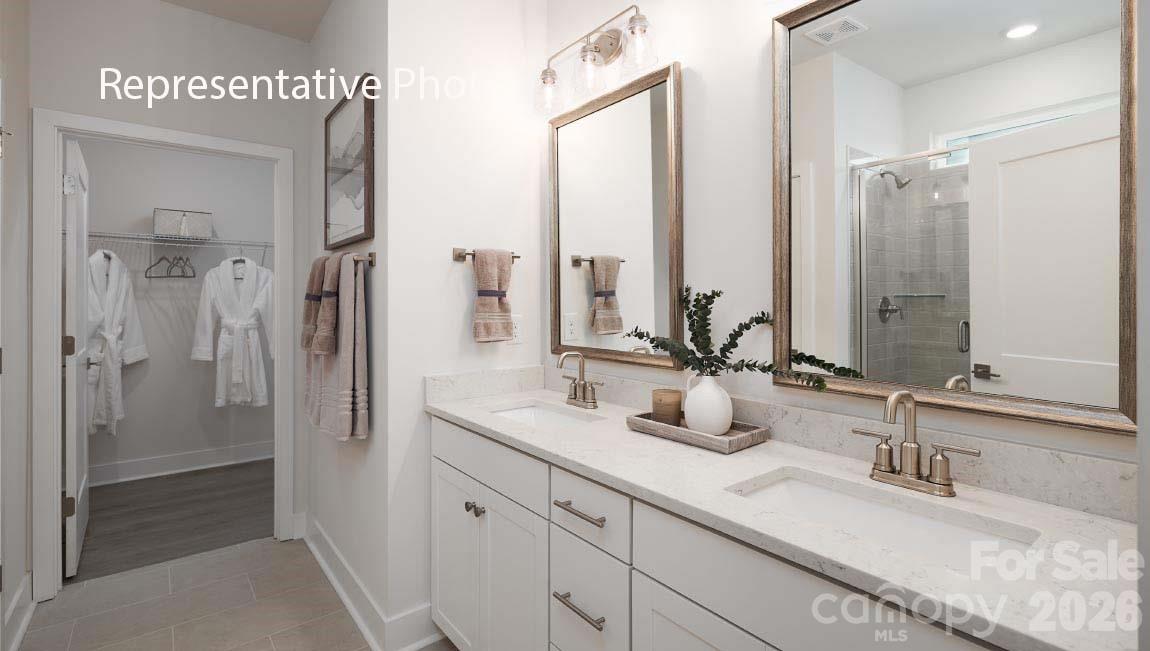 3269 Oberon Street — York