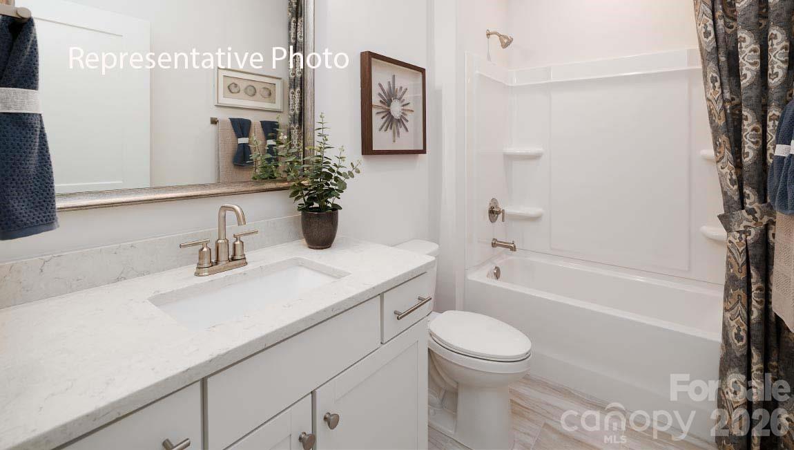 3269 Oberon Street — York
