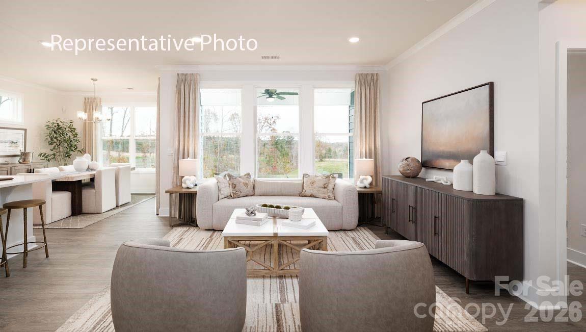 3269 Oberon Street — York