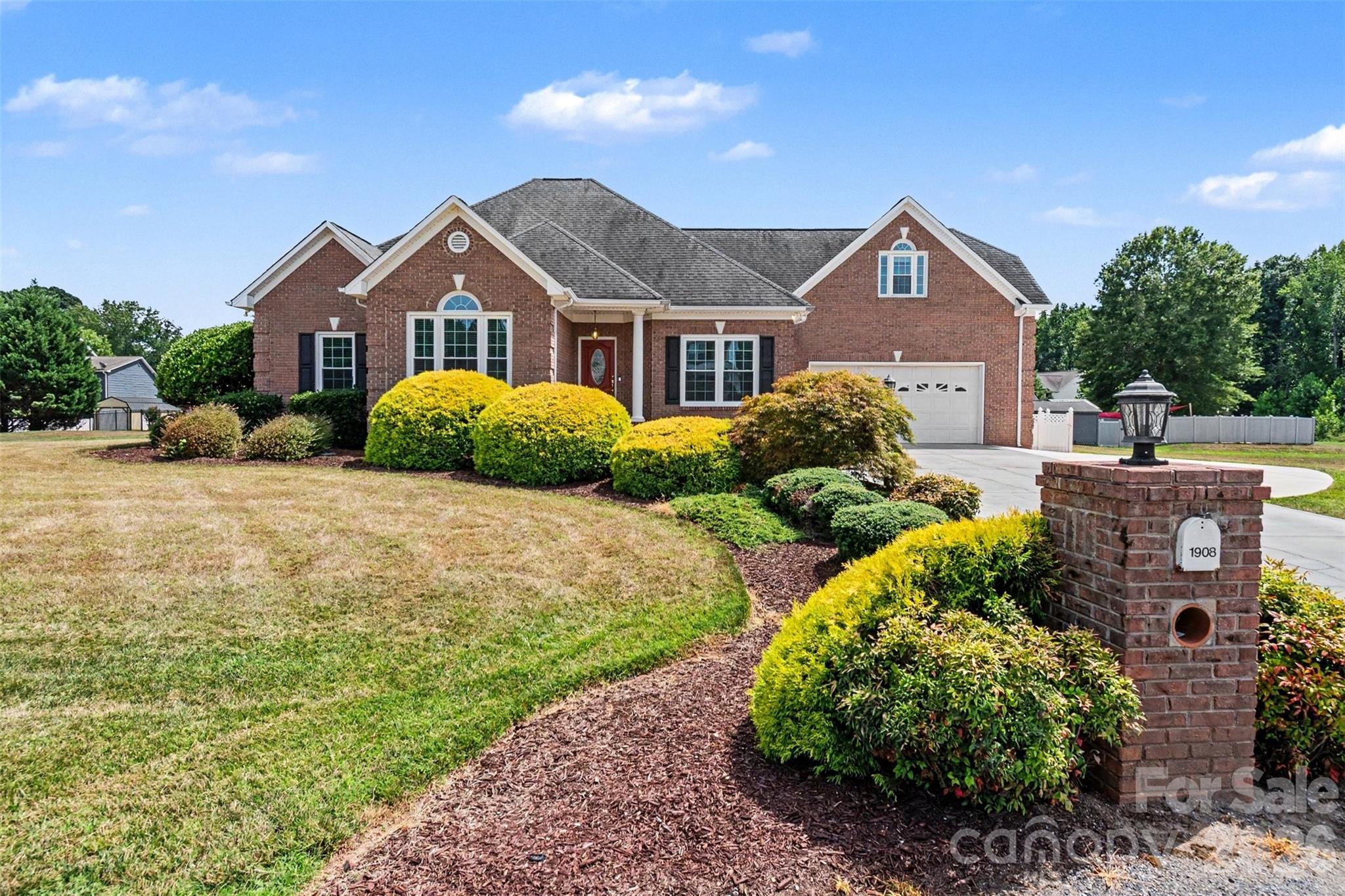 1908 Norfolk Pine Court — Gastonia