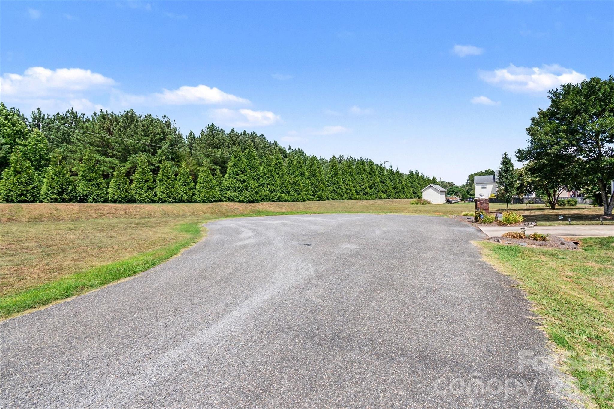 1908 Norfolk Pine Court — Gastonia