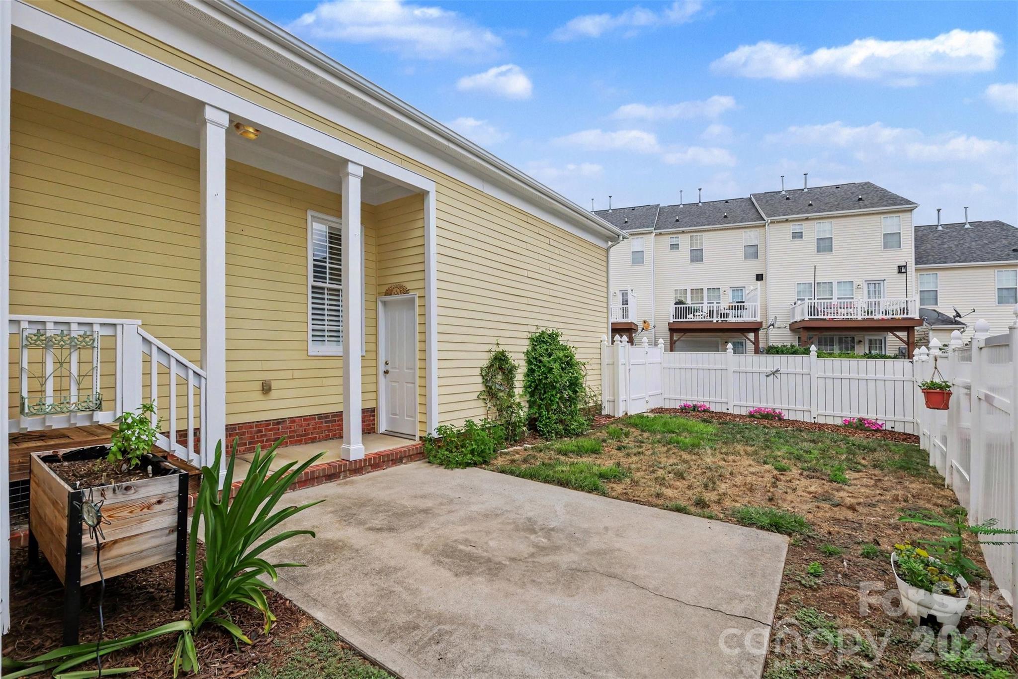12629 Doster Avenue — Charlotte