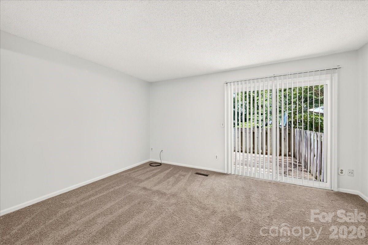 614 Lex Drive — Charlotte