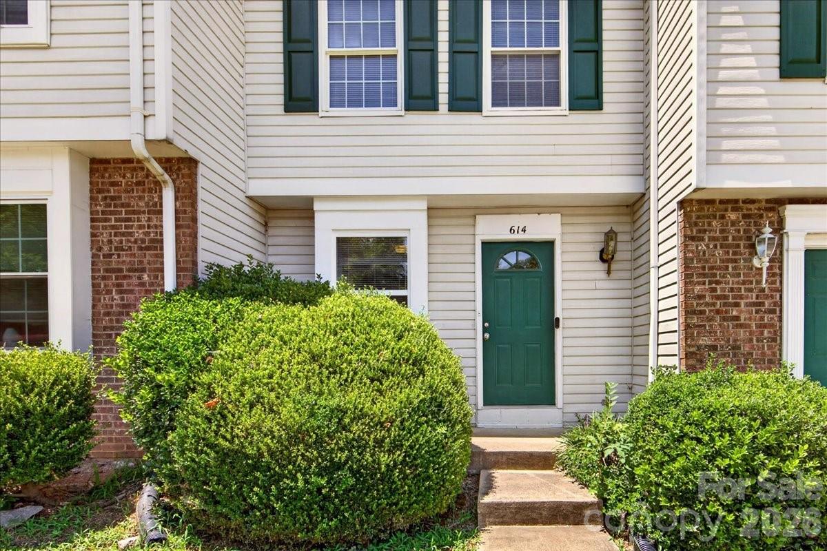 614 Lex Drive — Charlotte