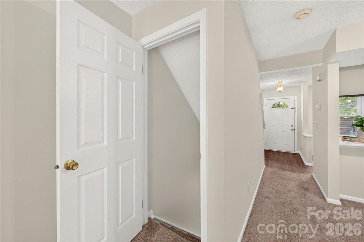 614 Lex Drive — Charlotte