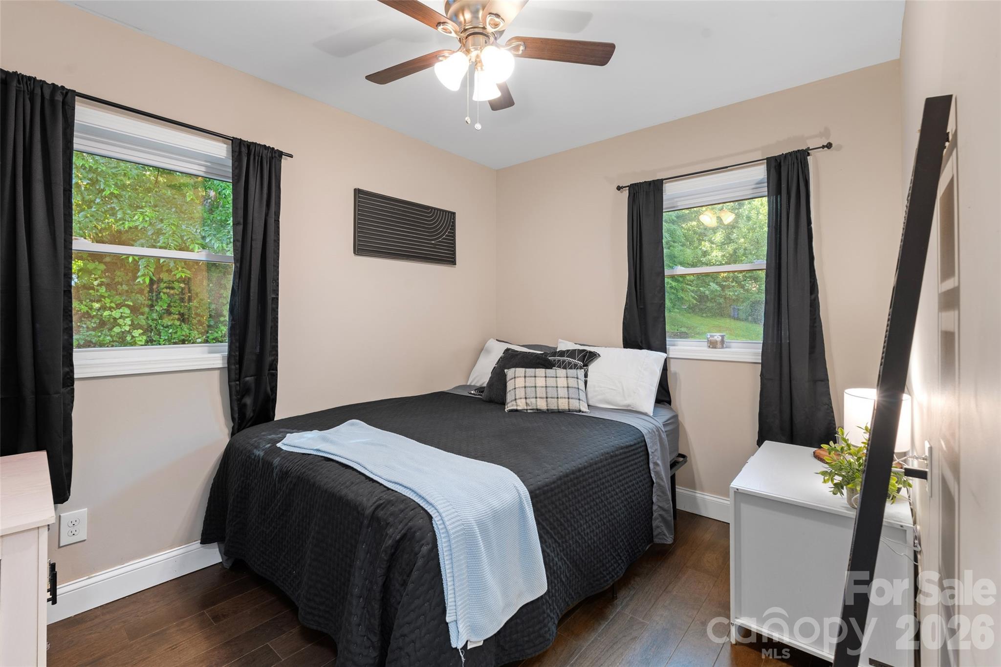 1226 Newfound Road — Leicester