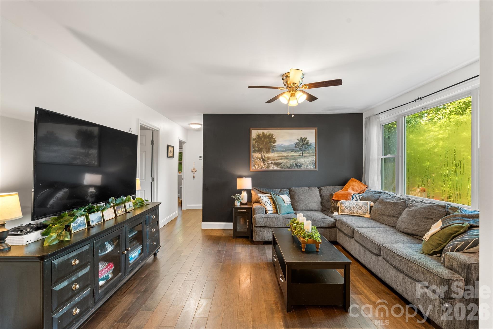 1226 Newfound Road — Leicester