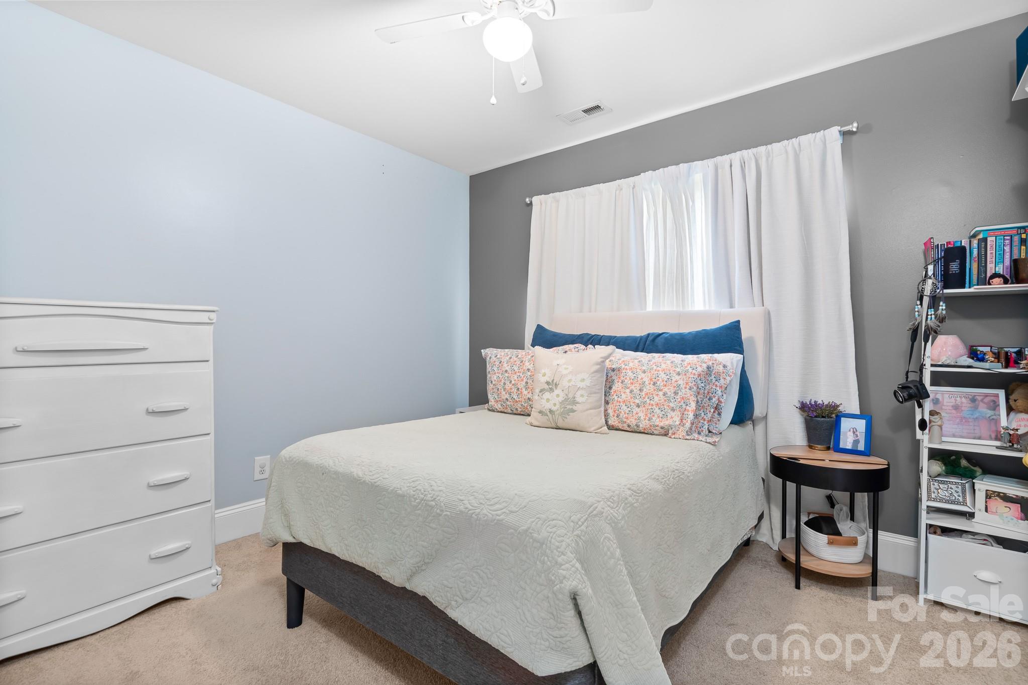 142 Valley Glen Drive — Troutman