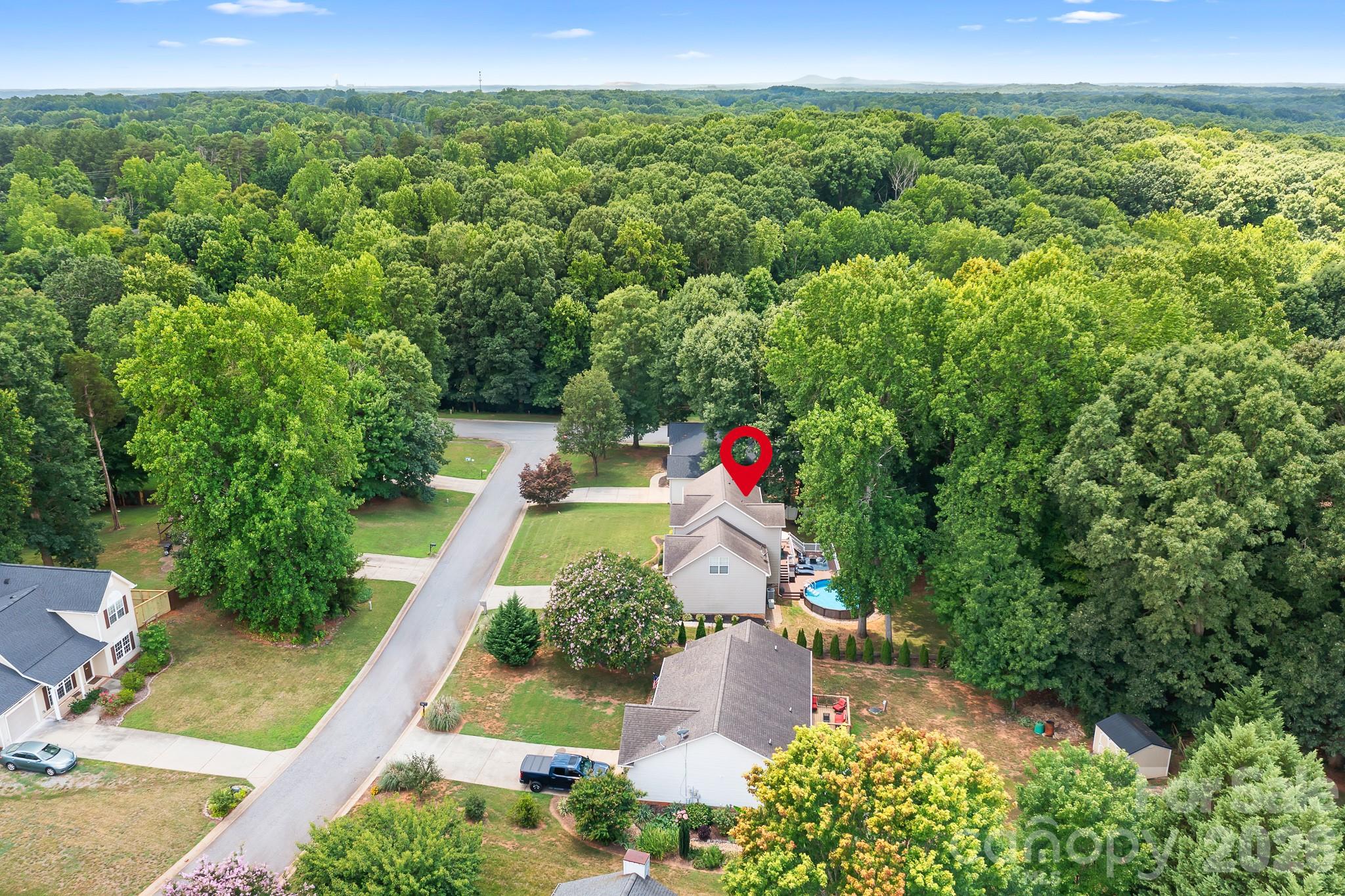 142 Valley Glen Drive — Troutman