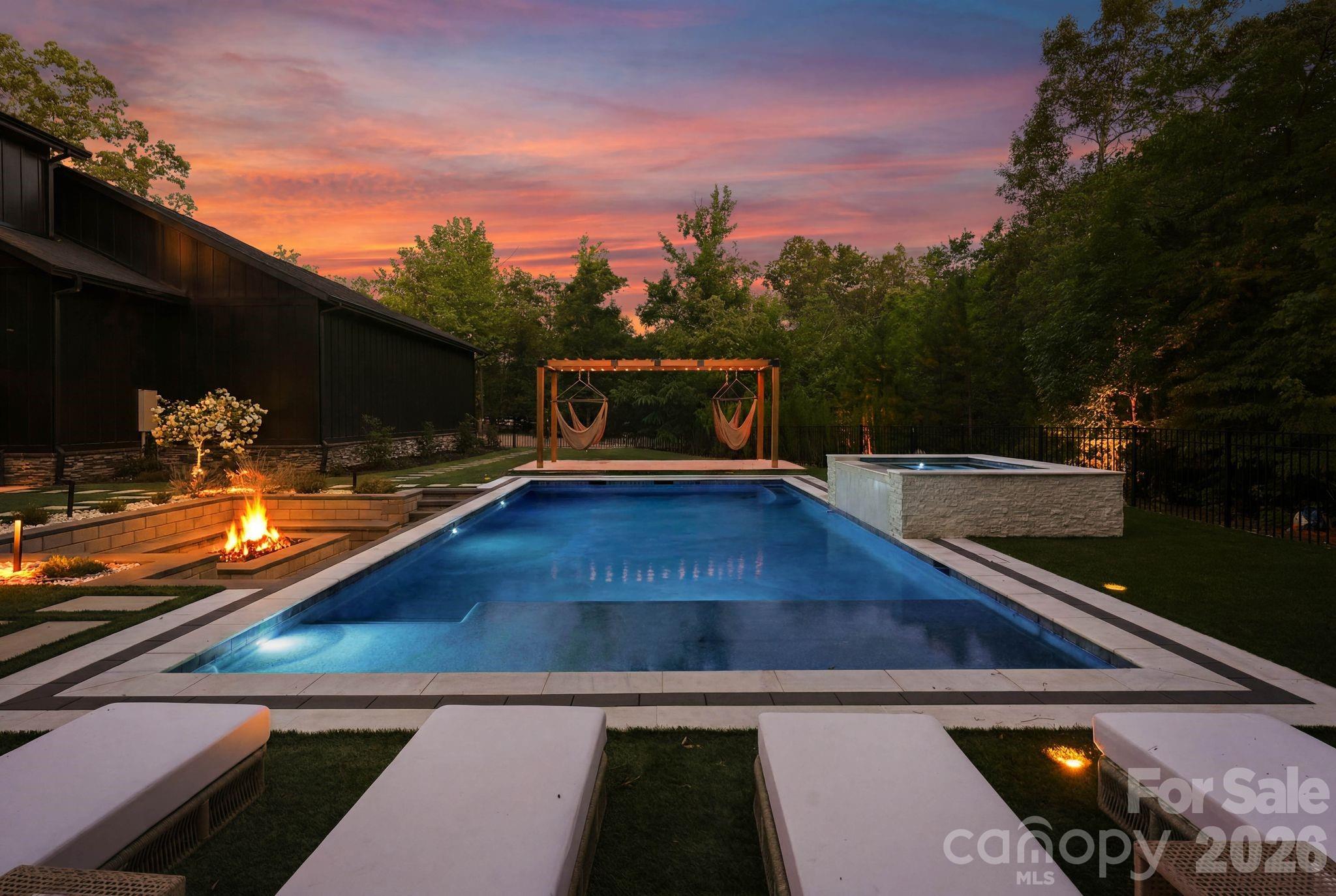 6632 Old Settlers Road — Waxhaw