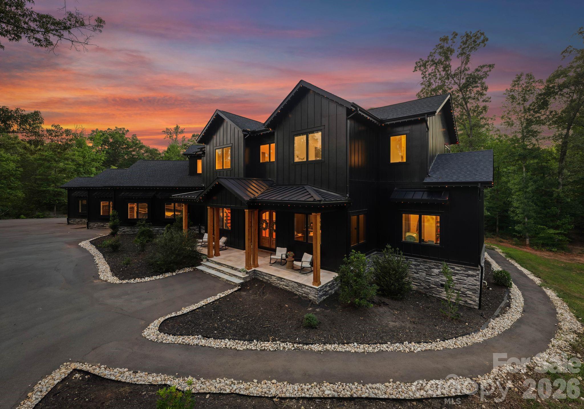 6632 Old Settlers Road — Waxhaw