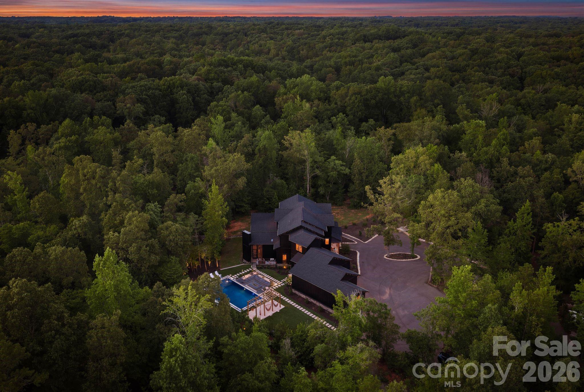 6632 Old Settlers Road — Waxhaw