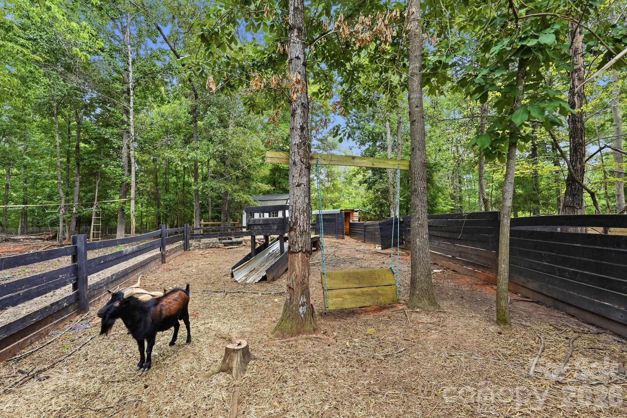 6632 Old Settlers Road — Waxhaw