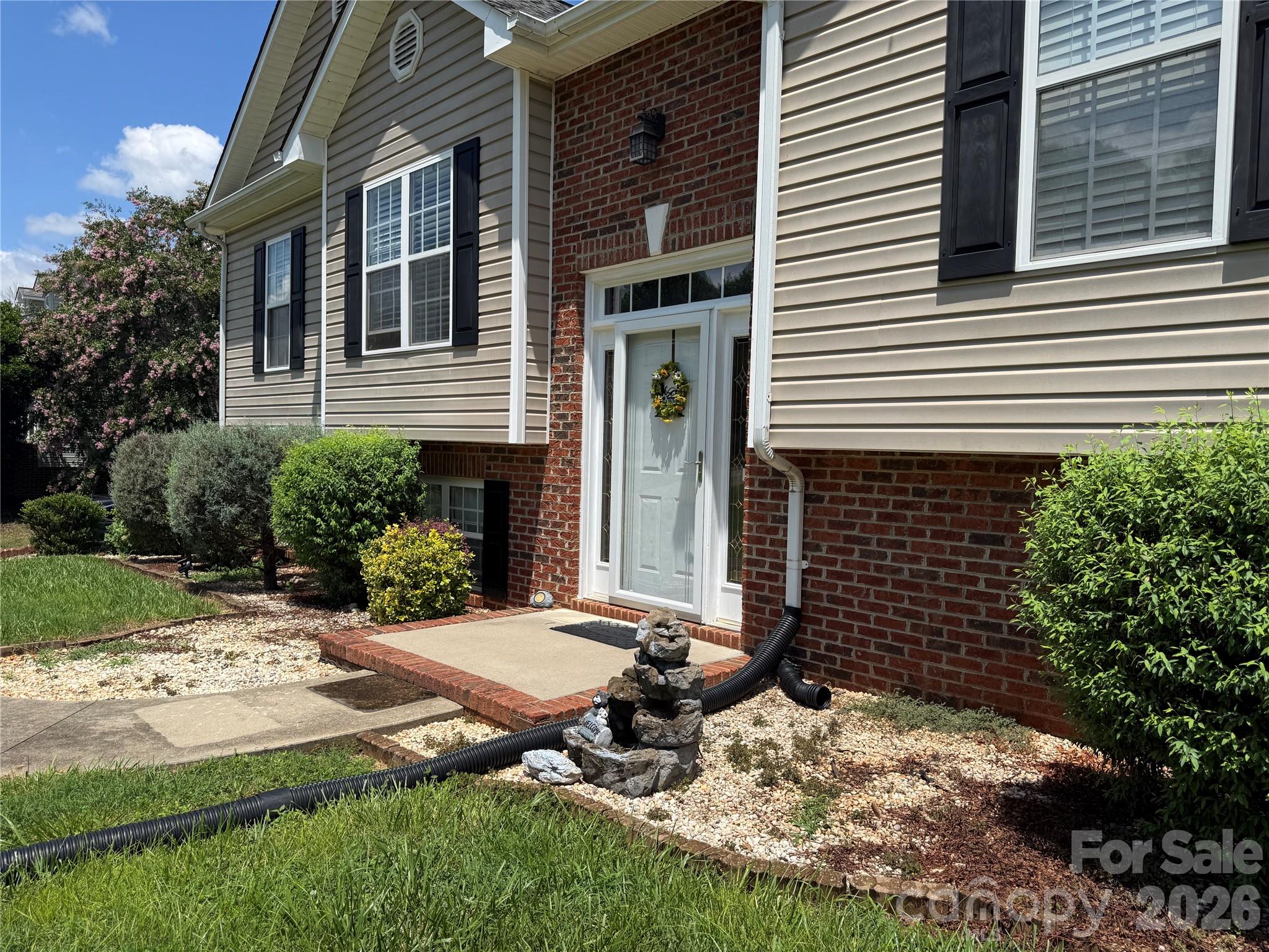 97 Freshfield Drive — Hudson