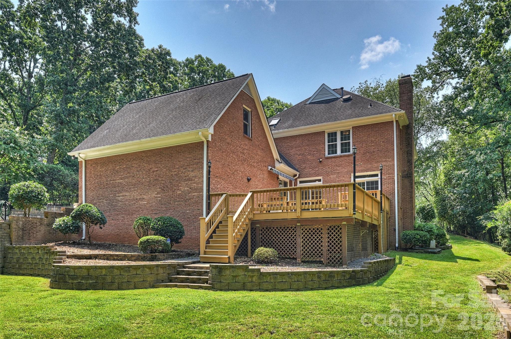 7701 Walthall Court — Charlotte