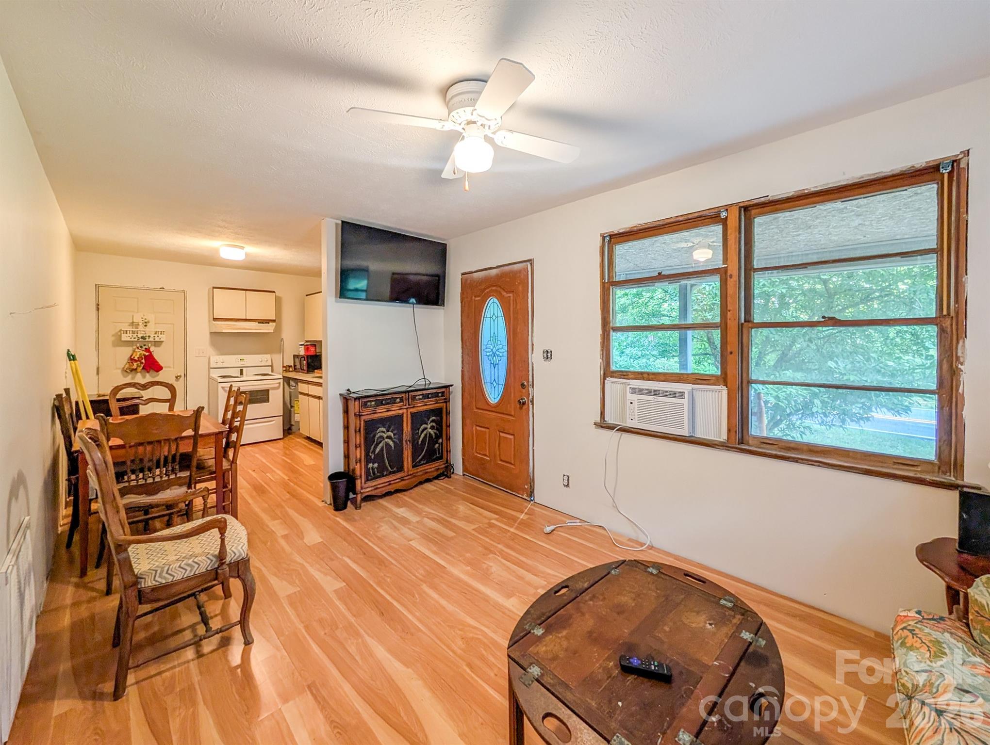 172 Lower Browns Creek Road — Burnsville