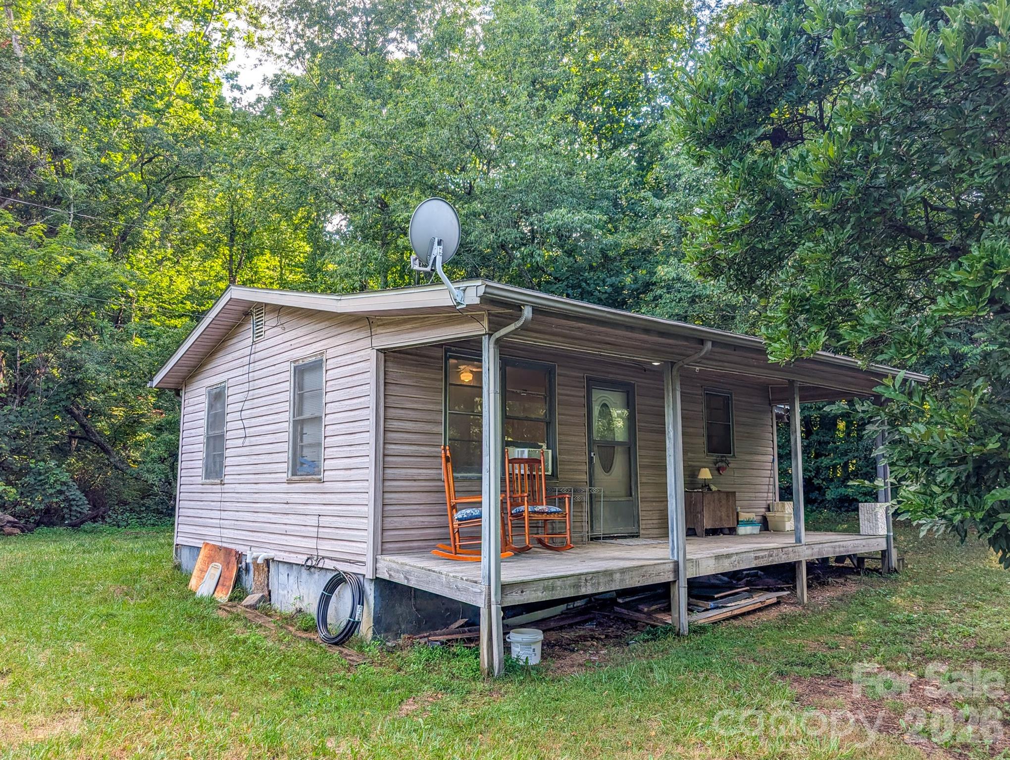 172 Lower Browns Creek Road — Burnsville